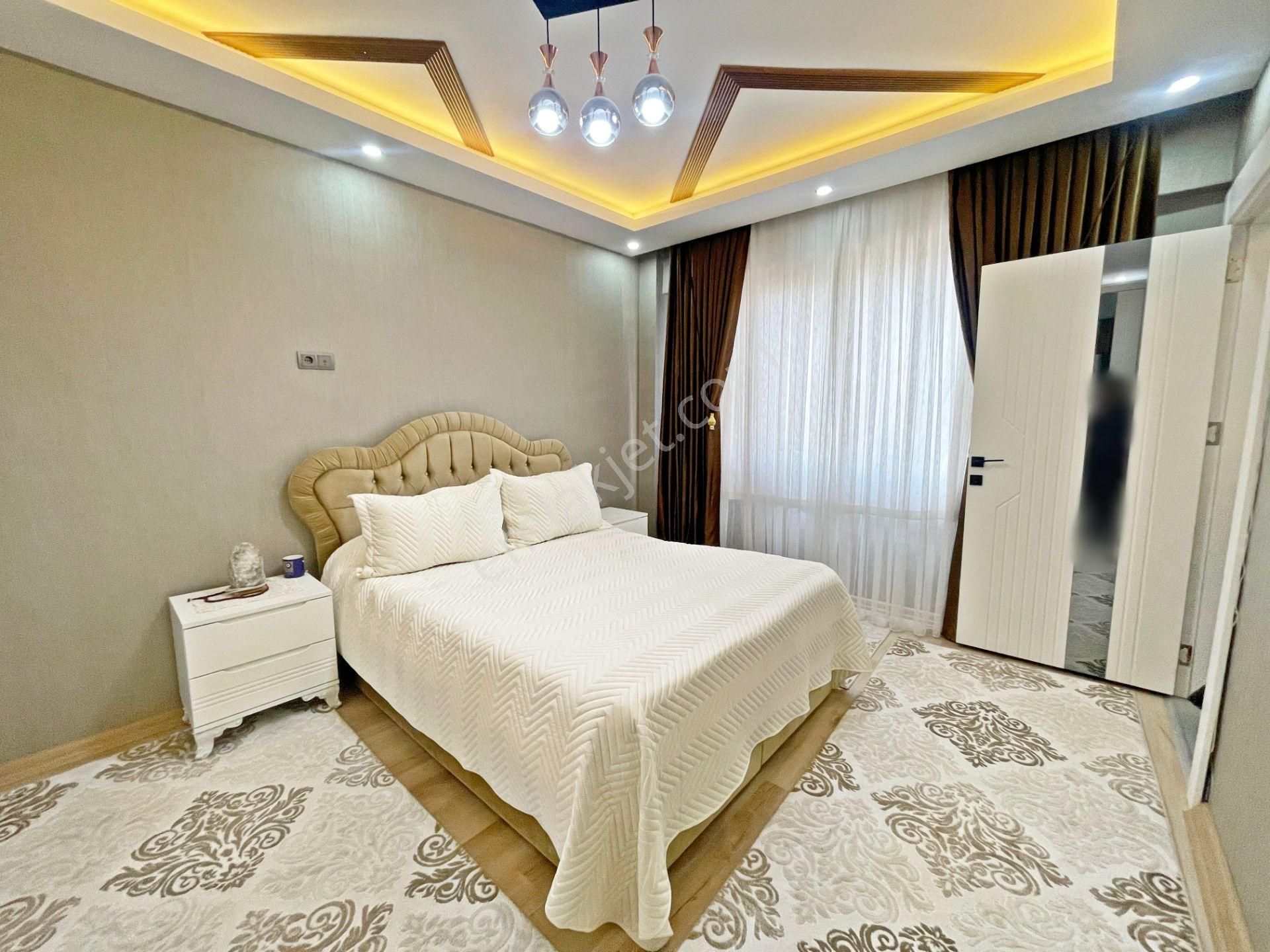 Karacaahmet'te Taşınmaya Hazır Masrafsız Yemek Odalı 3.5+1 Daire - Görsel 18