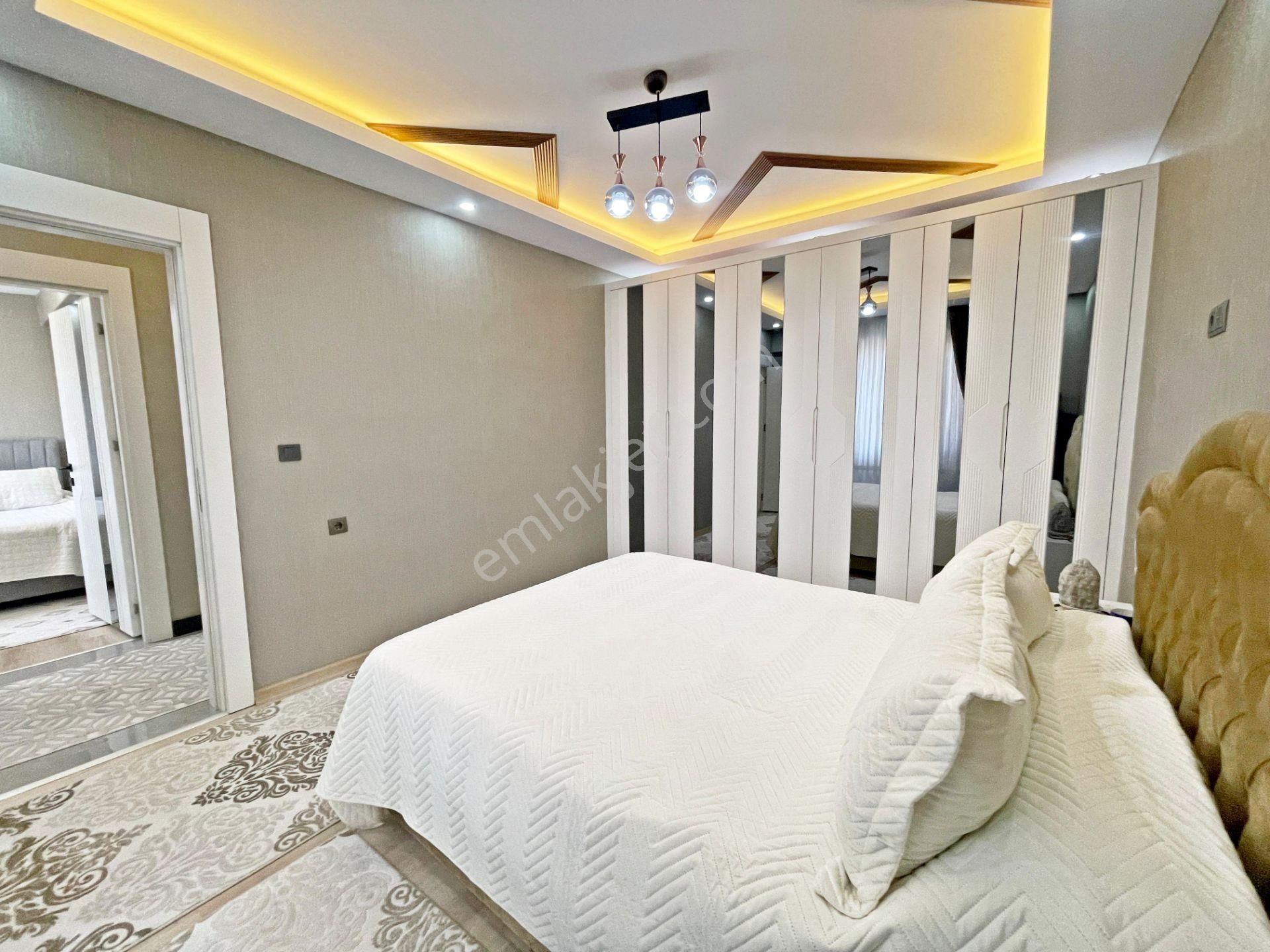 Karacaahmet'te Taşınmaya Hazır Masrafsız Yemek Odalı 3.5+1 Daire - Görsel 19