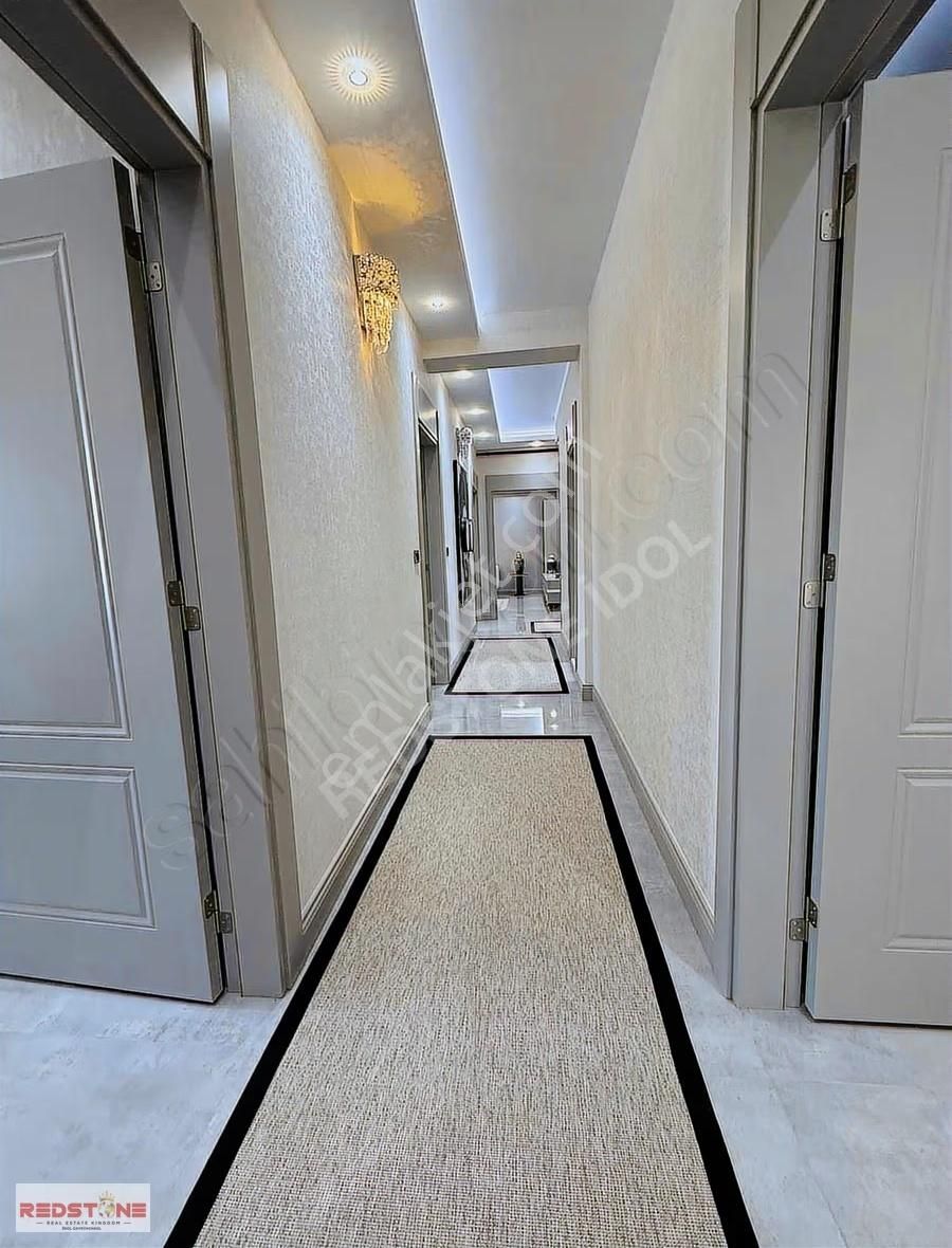 Redstone Idol' Den Site İçerisinde Satılık 4 + 1 Satılık Daire - Görsel 9