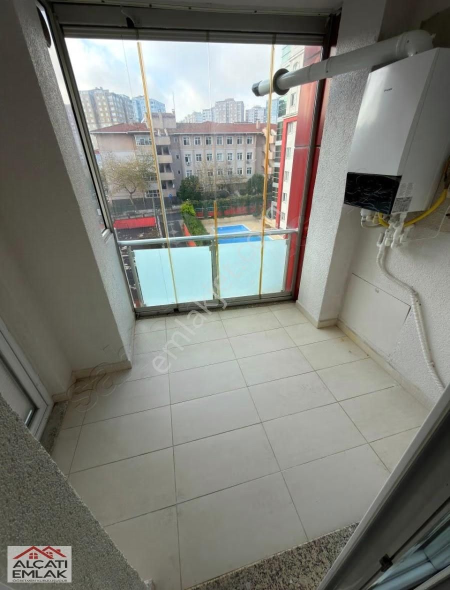 Beylikdüzünde Golden Park Evleri Kiralık 3+1 - Görsel 4