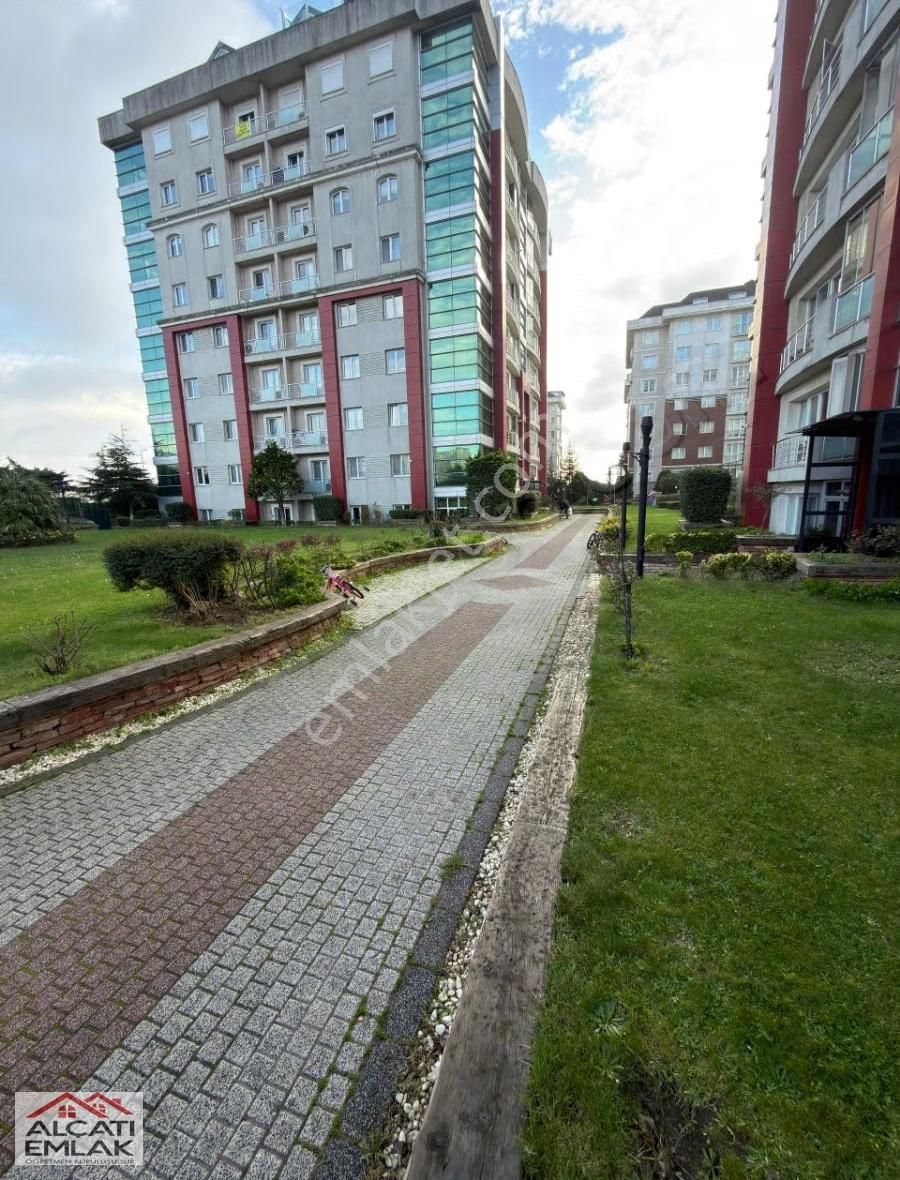 Beylikdüzünde Golden Park Evleri Kiralık 3+1 - Görsel 14