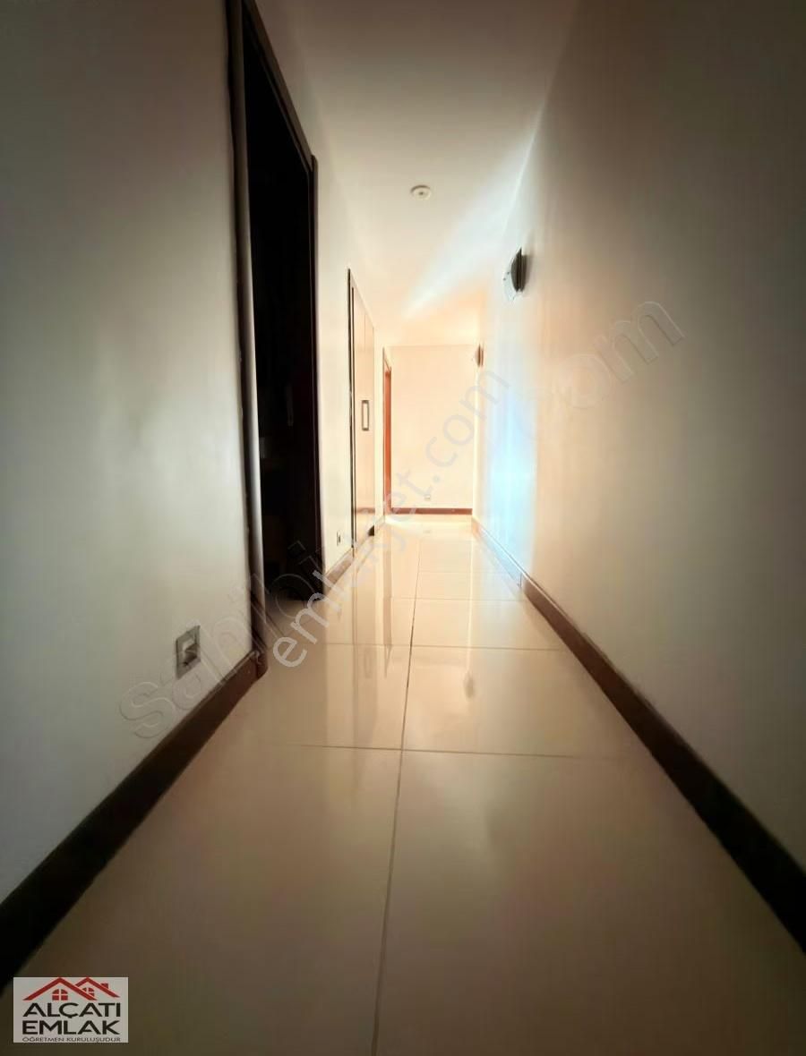 Beylikdüzünde Golden Park Evleri Kiralık 3+1 - Görsel 20