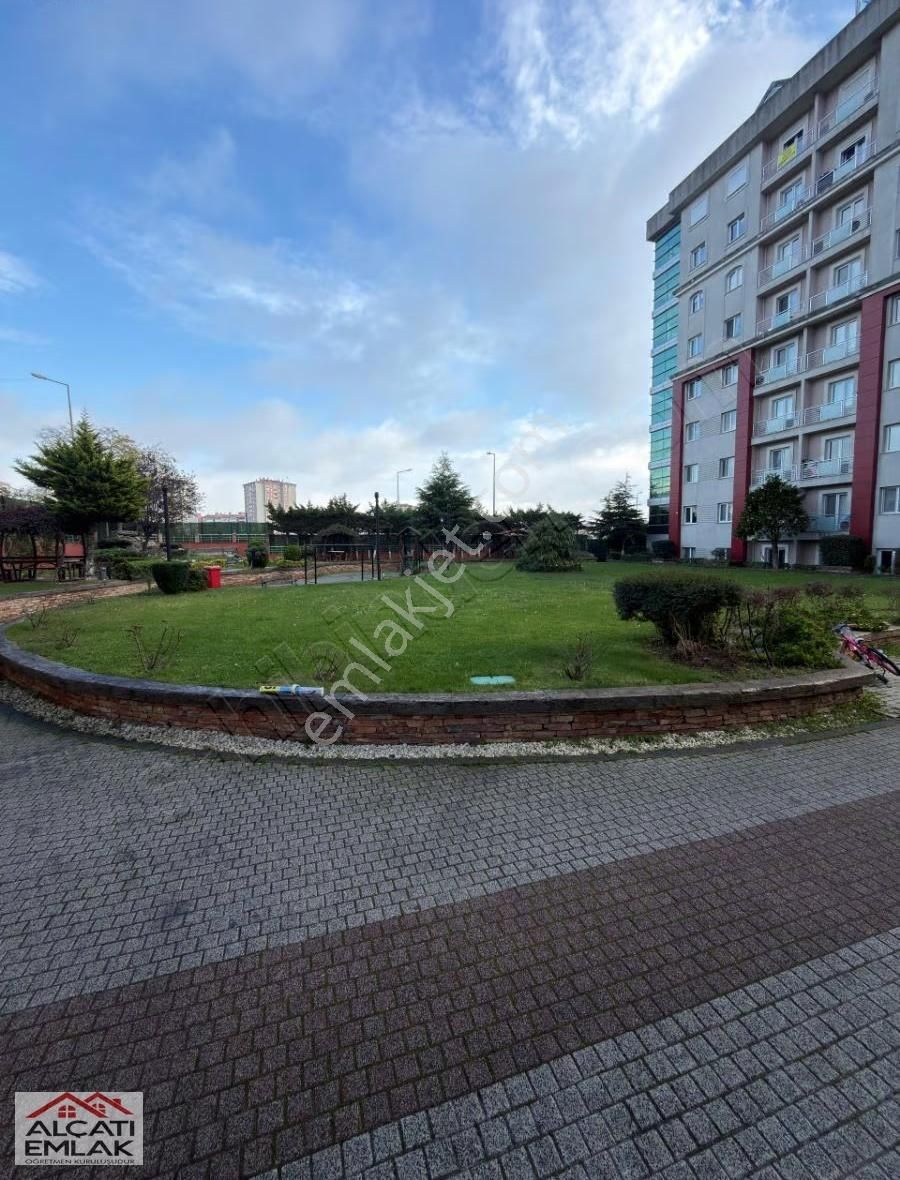 Beylikdüzünde Golden Park Evleri Kiralık 3+1 - Görsel 8