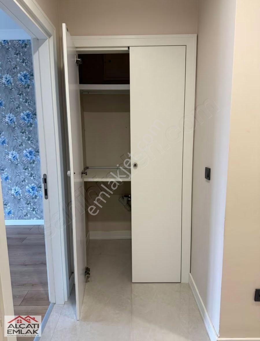 Başakşehir Avrupa Konutlarında Boş Taşınmaya Hazır Kiralık 4+1 - Görsel 14