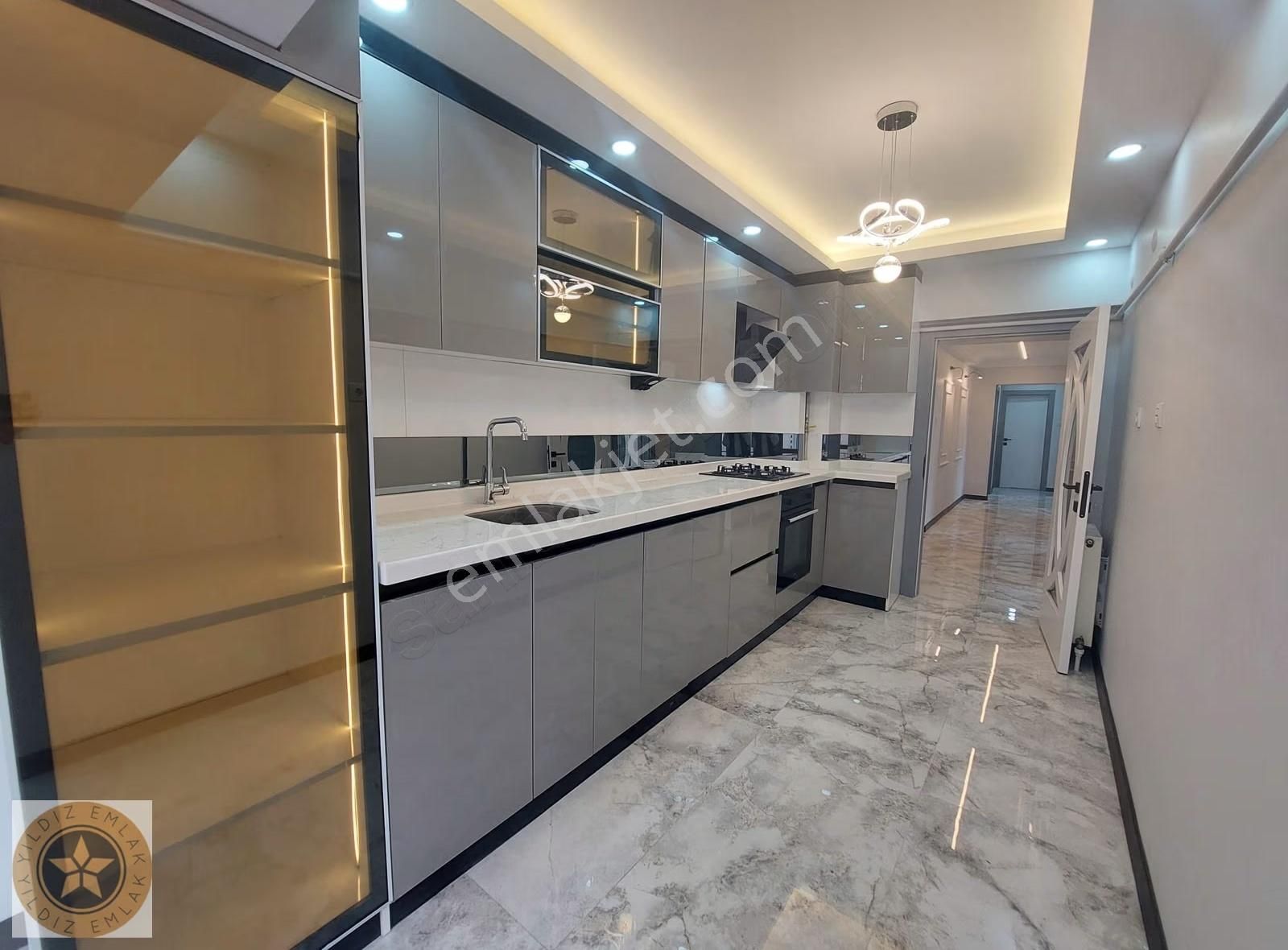 Selçuklu Mh.3+1 Salon Bağımsız Ultra Lüks Yapılı Mükemmel Konum - Görsel 17