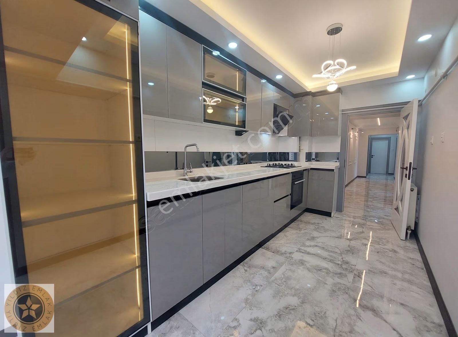 Selçuklu Mh.3+1 Salon Bağımsız Ultra Lüks Yapılı Mükemmel Konum - Görsel 6