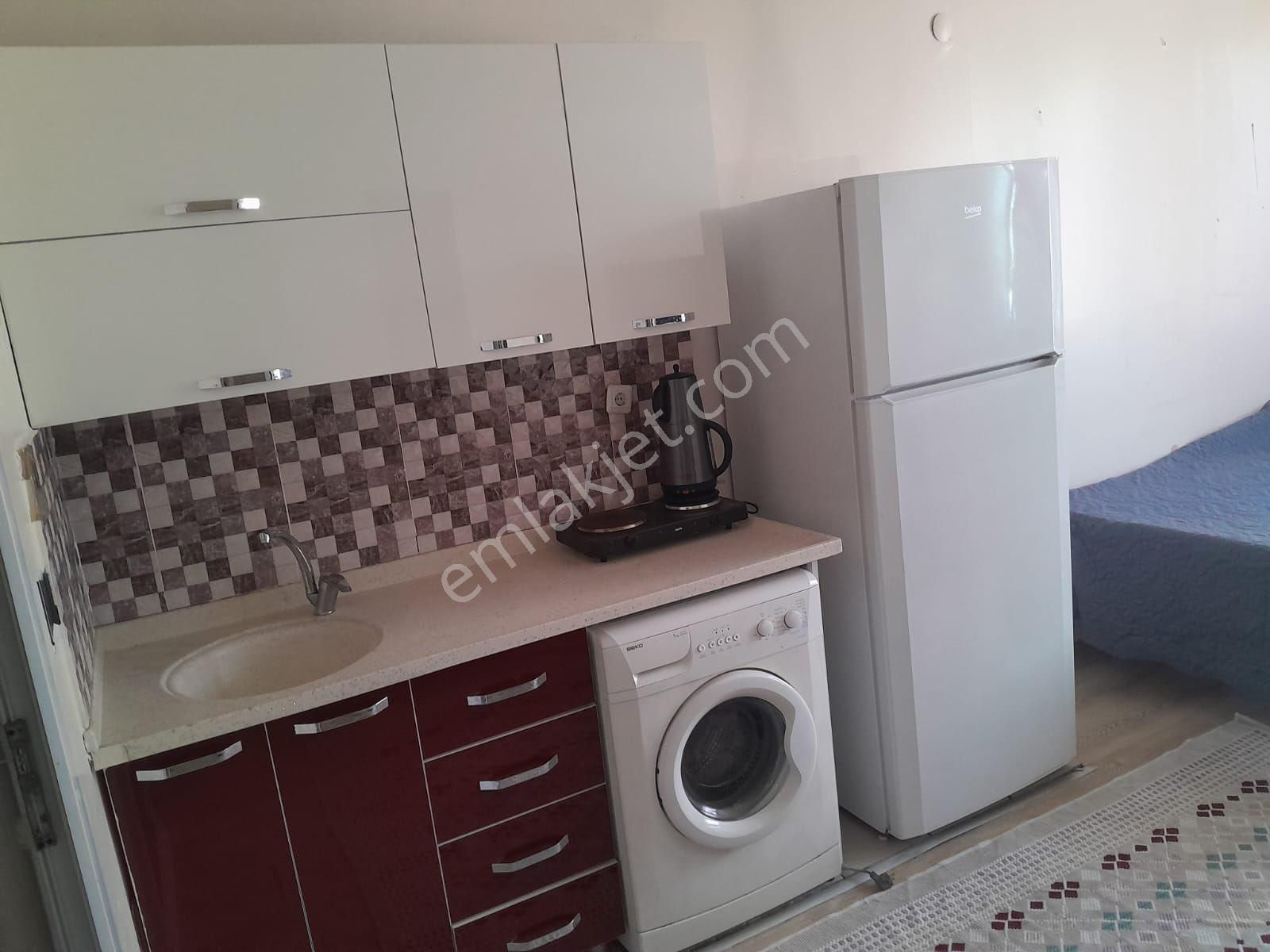 Çukurova Beyazevlerde Yalçın Park Arkasında Eşyalı Kiralık 1+0 Daire