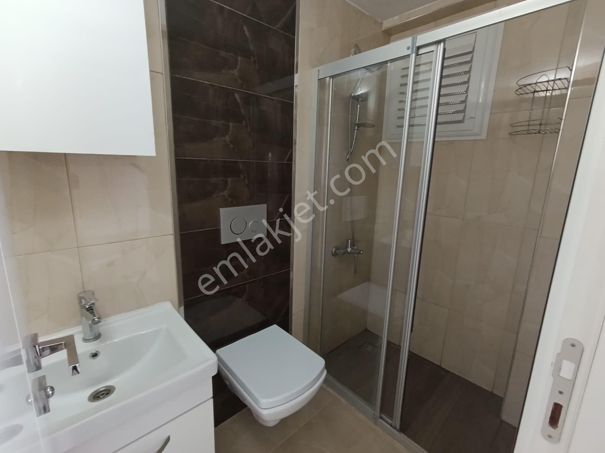 Blokyapı'dan Yenişafakta Ebeveyn Banyolu 140 M2 Arakat 2+1 Daire - Görsel 17