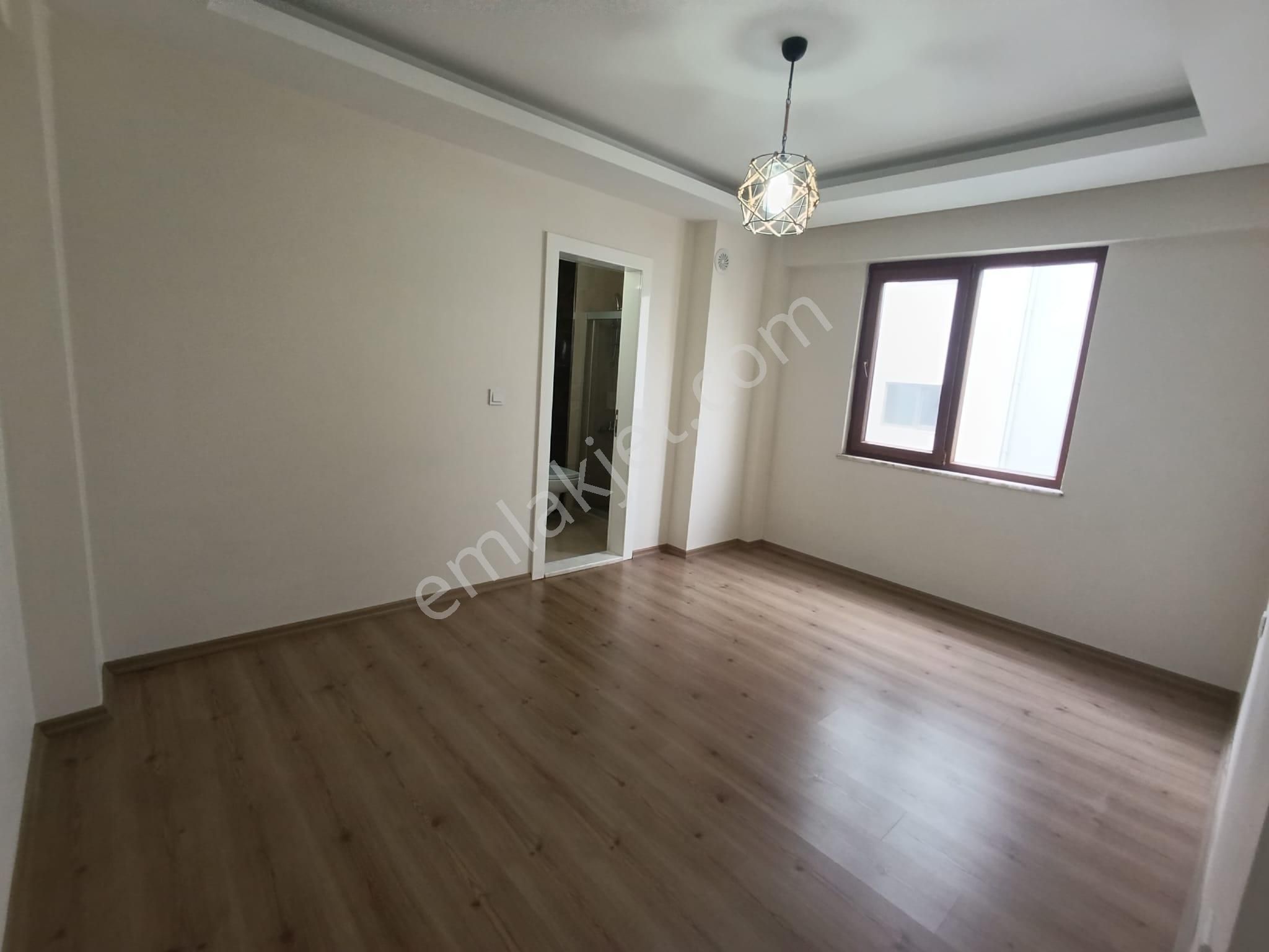 Blokyapı'dan Yenişafakta Ebeveyn Banyolu 140 M2 Arakat 2+1 Daire - Görsel 16