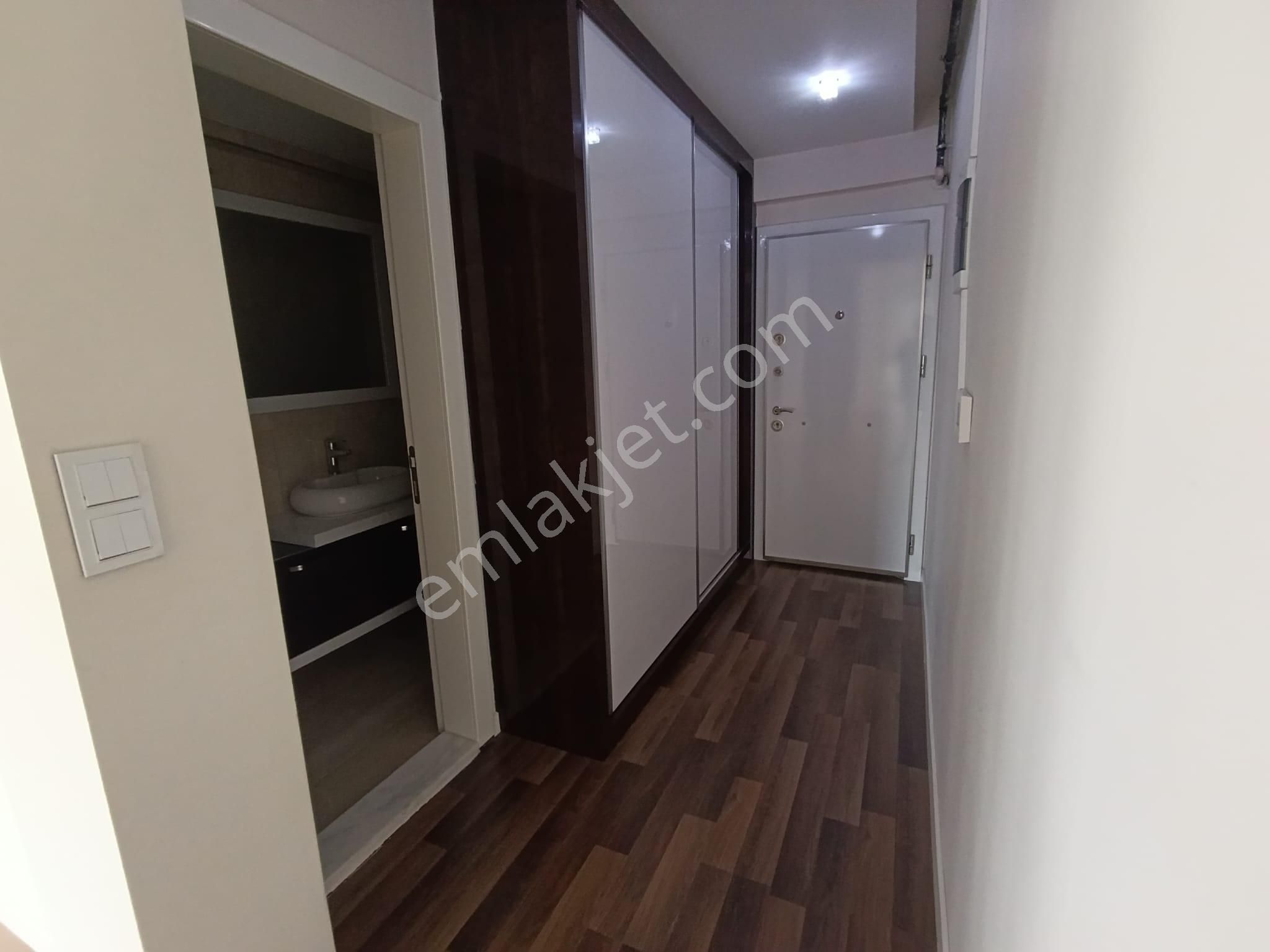 Blokyapı'dan Yenişafakta Ebeveyn Banyolu 140 M2 Arakat 2+1 Daire - Görsel 8