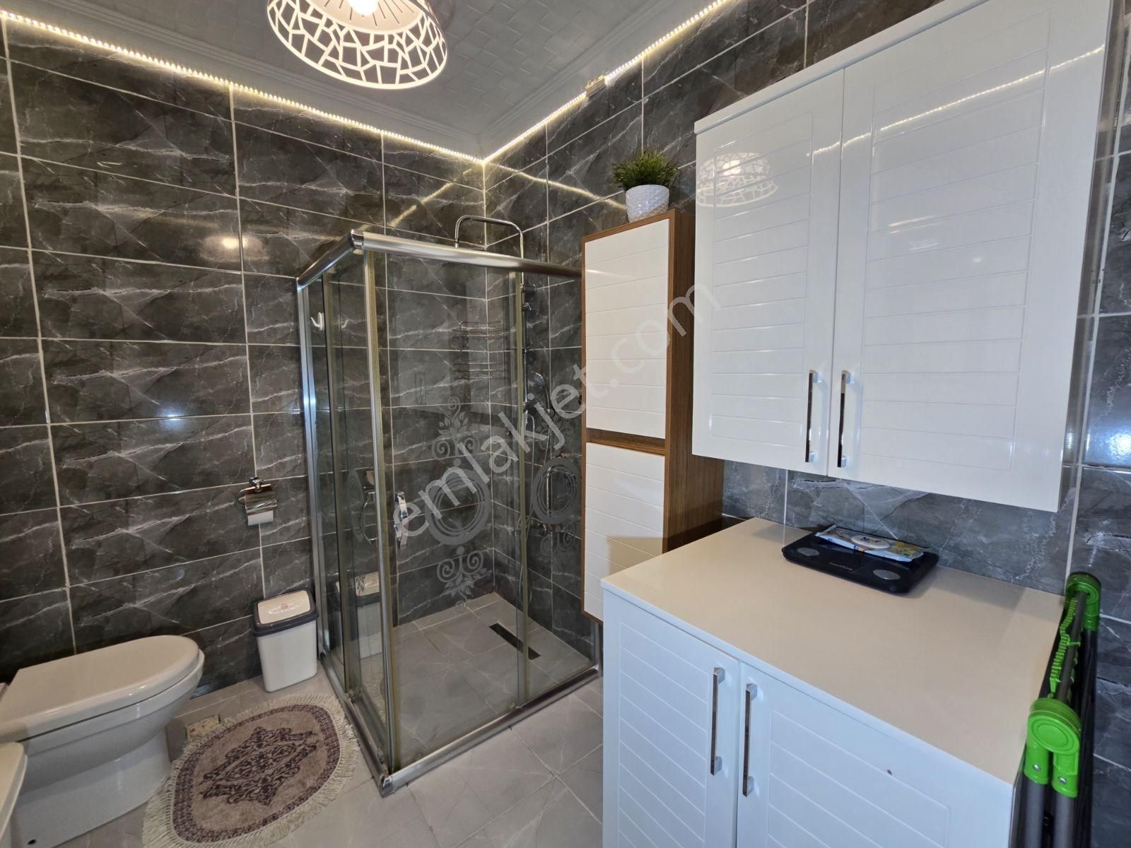 Luxury Furnished 2+1 İn The Heart Of Beşiktaş All Bills İncluded - Görsel 24