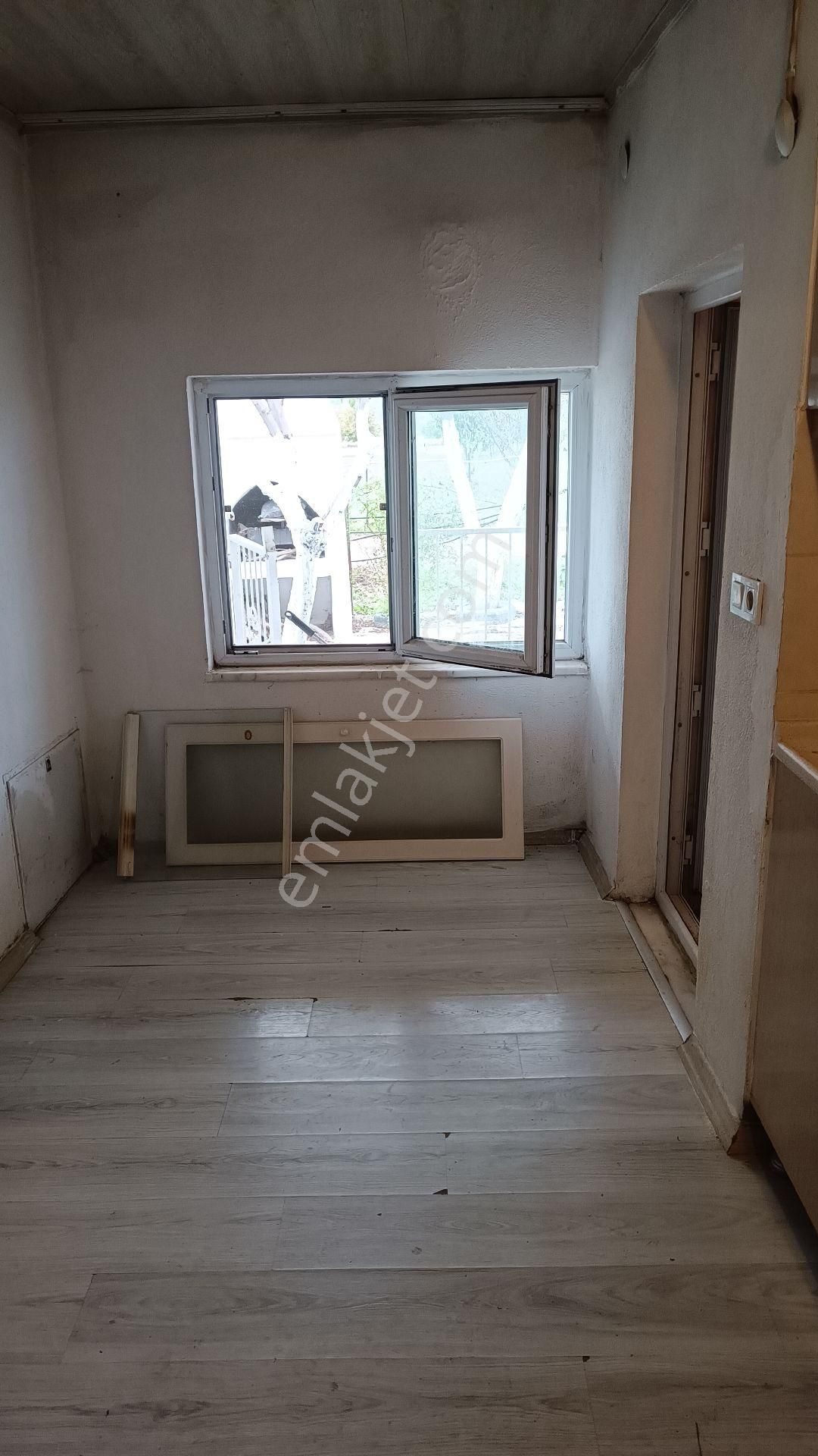 Doğa İle İç İçe Kiralık Köy Evi - Görsel 14