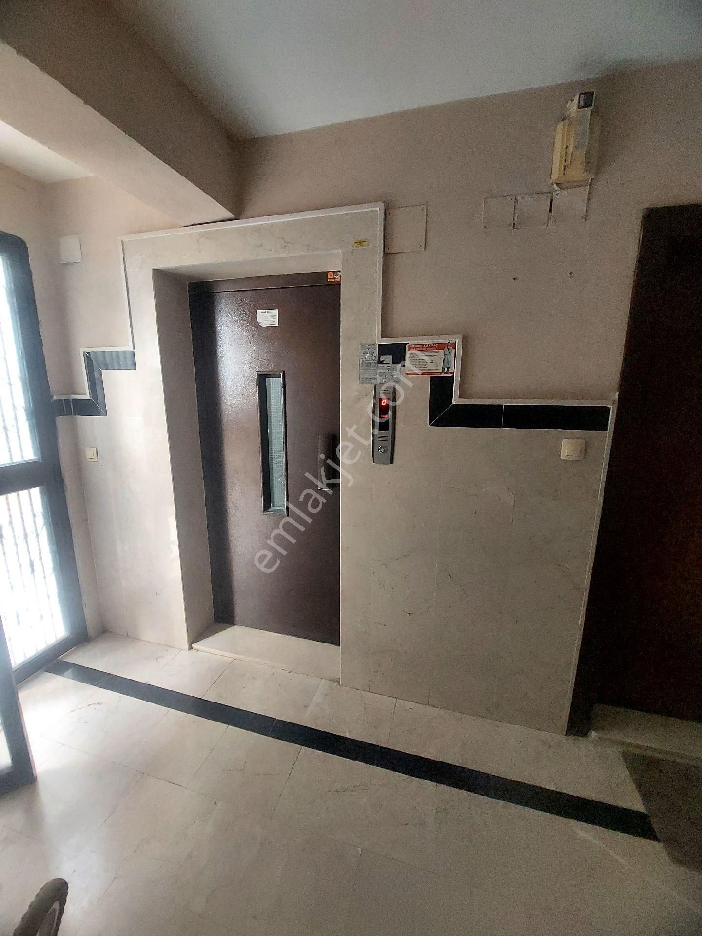 K.evren'de Komple Satılık Bina!! Kat Mülkiyetli - Görsel 5