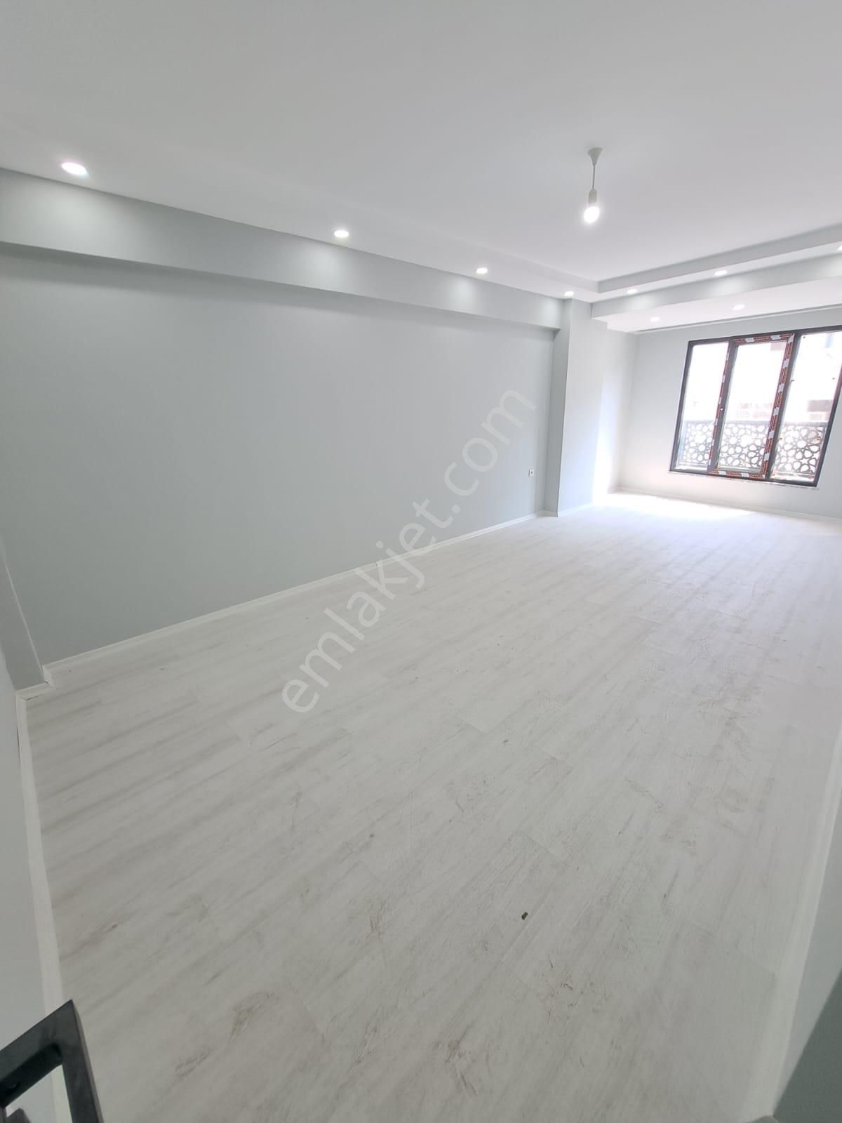 Toprak İnşaat...kullanıma Hazır İskan Alınmış 3+1 Cadde Üzeri!!! - Görsel 8