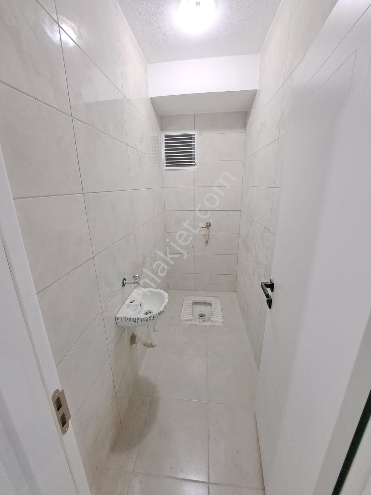 Toprak İnşaat...kullanıma Hazır İskan Alınmış 3+1 Cadde Üzeri!!! - Görsel 3