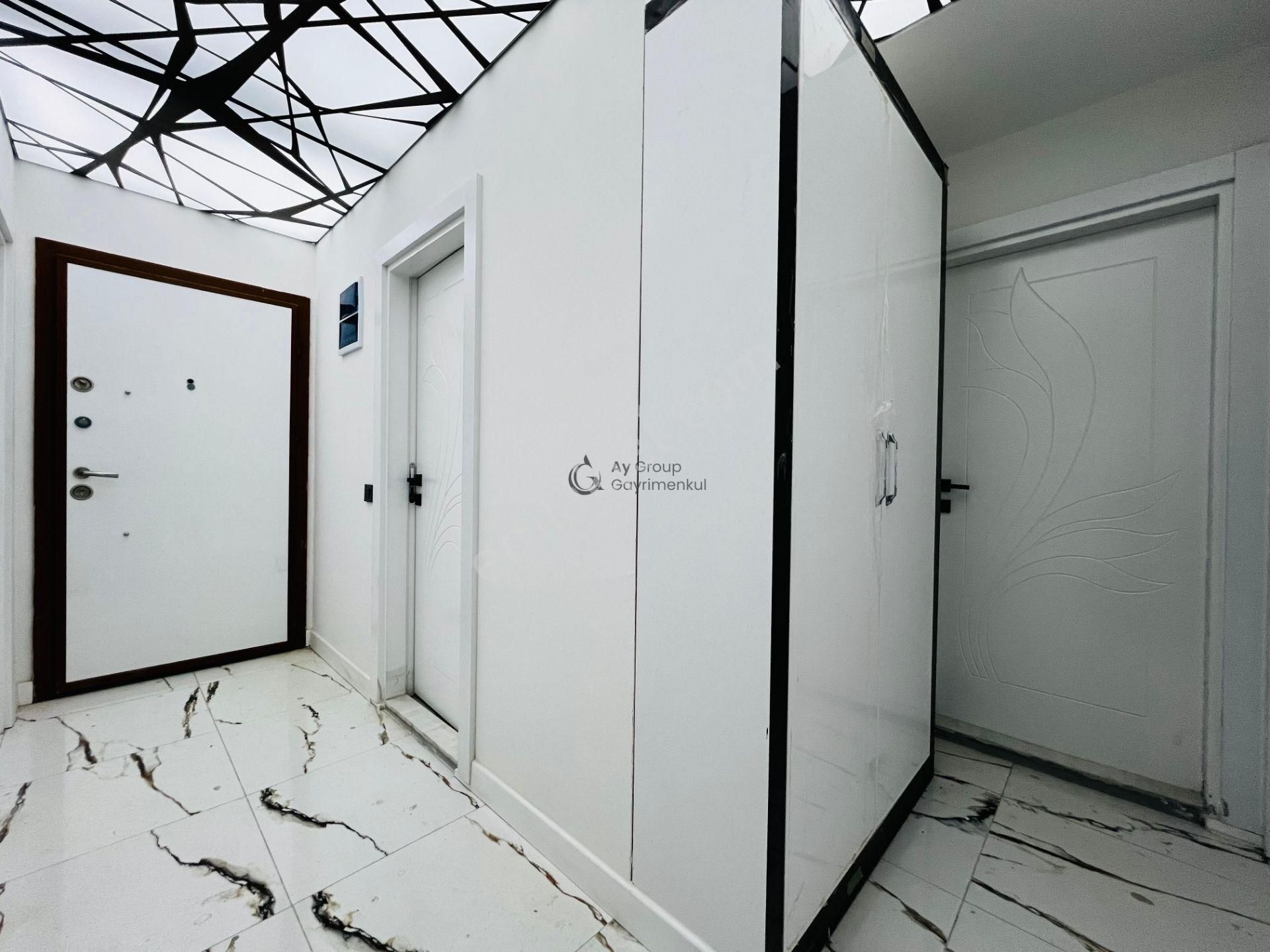 Antalya Fevzi Çakmakta Geniş 2+1 | Asansörlü | Sıfır | Cadde Cepheli Manzaralı Daire - Görsel 3