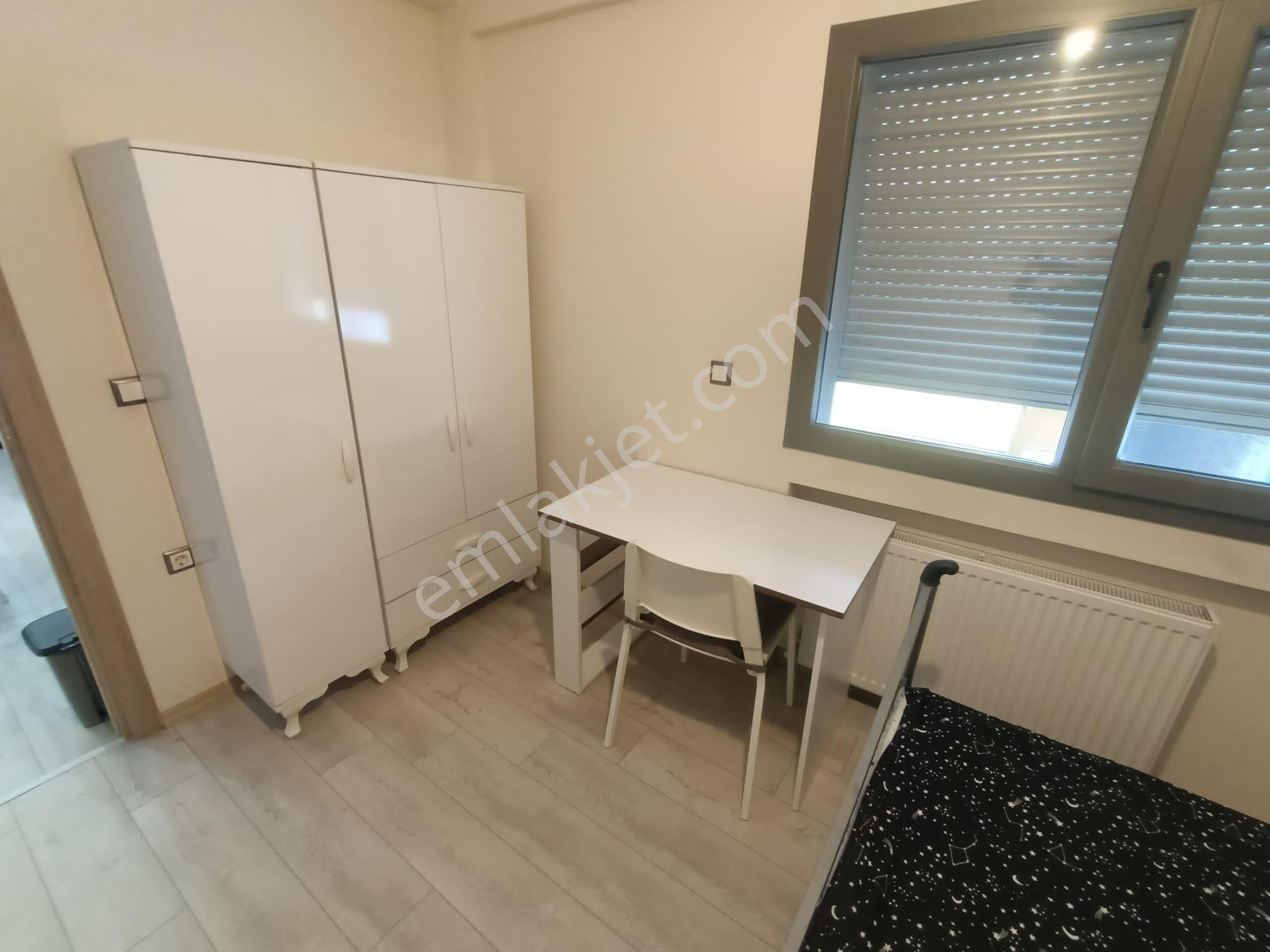 İzban Yakını Eşyalı 2+1 Doğalgazlı Köşe 2+1 Kiralık Daire - Görsel 15