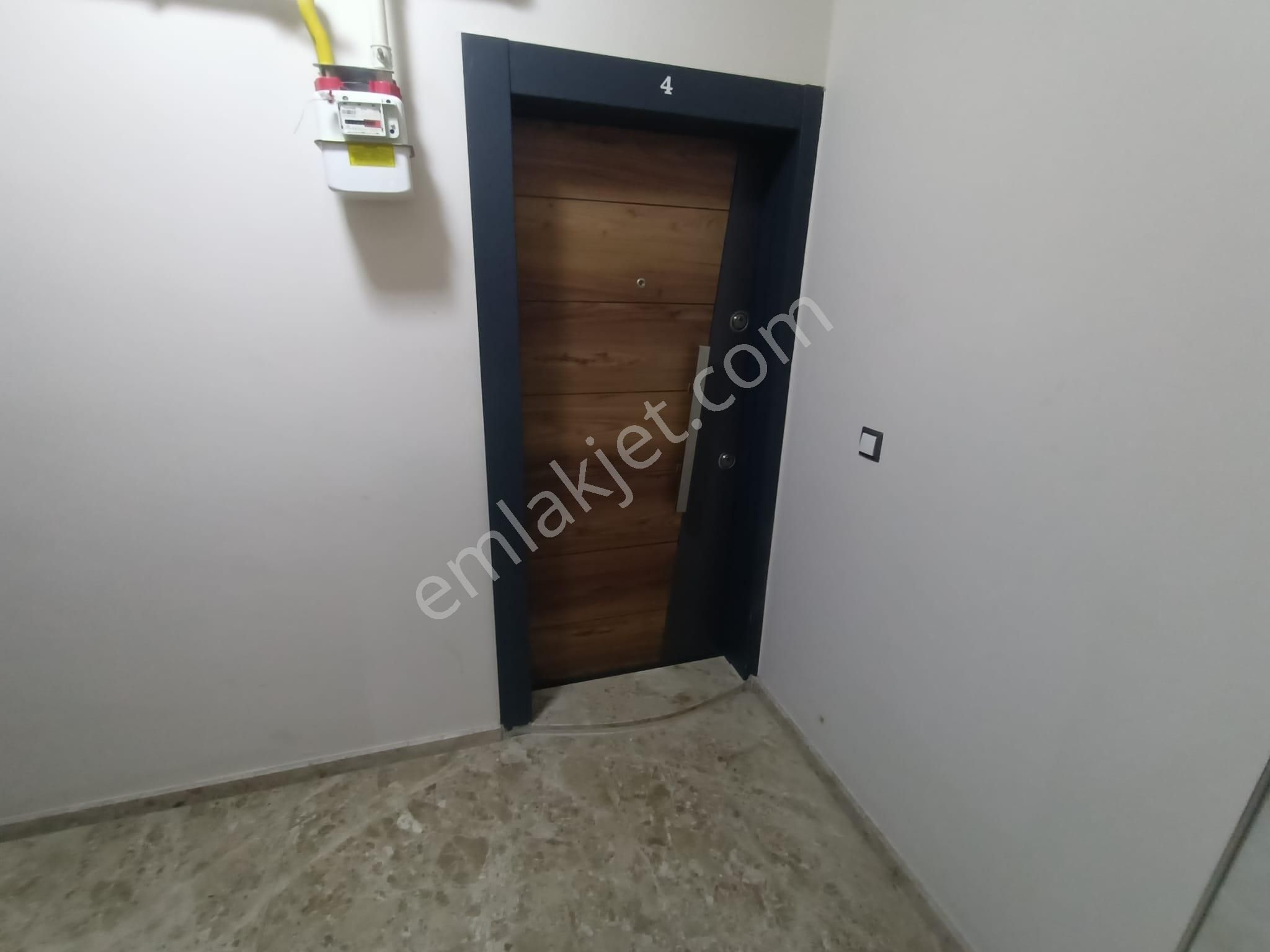İzban Yakını Eşyalı 2+1 Doğalgazlı Köşe 2+1 Kiralık Daire - Görsel 12