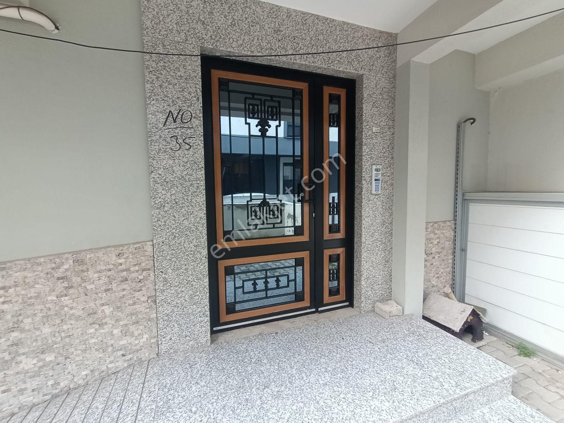 İzban Yakını Eşyalı 2+1 Doğalgazlı Köşe 2+1 Kiralık Daire - Görsel 5