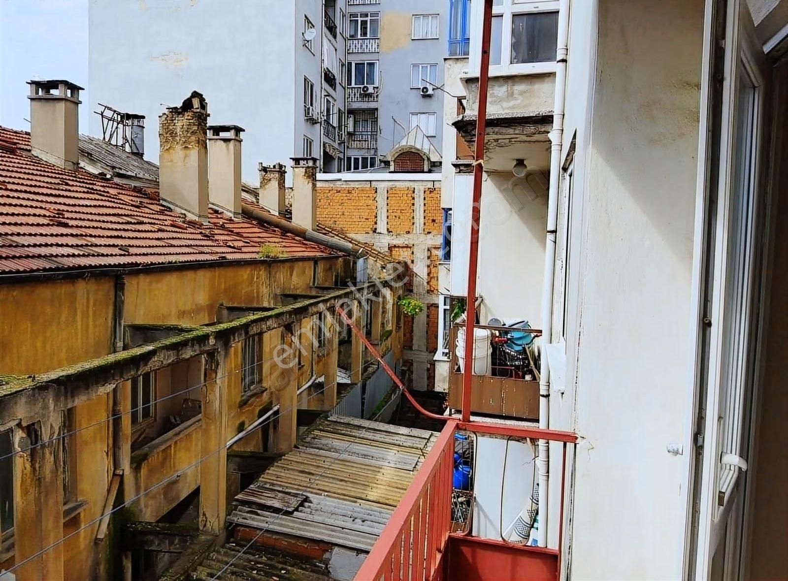 Gemlik Hamidiye Mahallesi'nde Kiralık Daire - Görsel 8