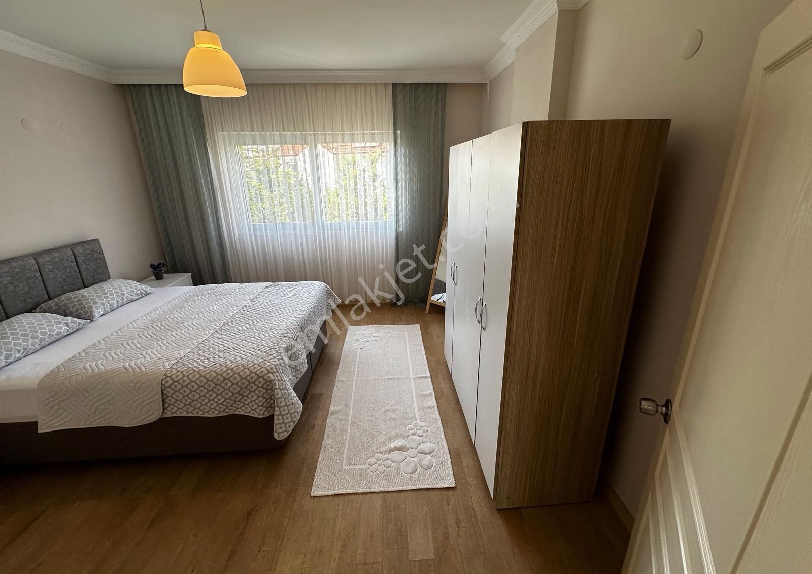 Stop’tan Foça Eşyalı 2+1 Bahçeli Yerden Isıtmalı Arakat - Görsel 28