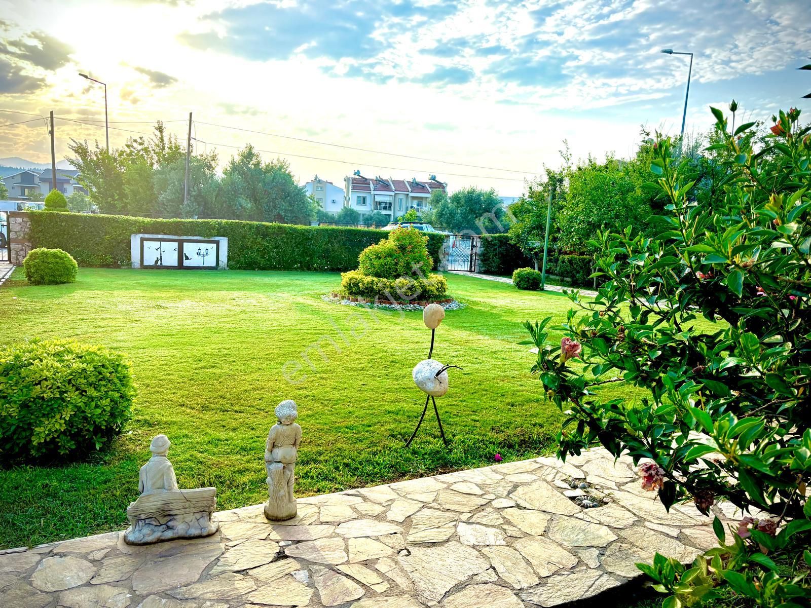 Stop’tan Foça Eşyalı 2+1 Bahçeli Yerden Isıtmalı Arakat - Görsel 16