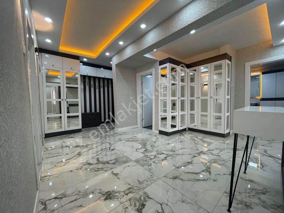 Beylikdüzü Yakuplu Mh. Satılık Yatırımlık 2+1 Lüx Daire.. - Görsel 2