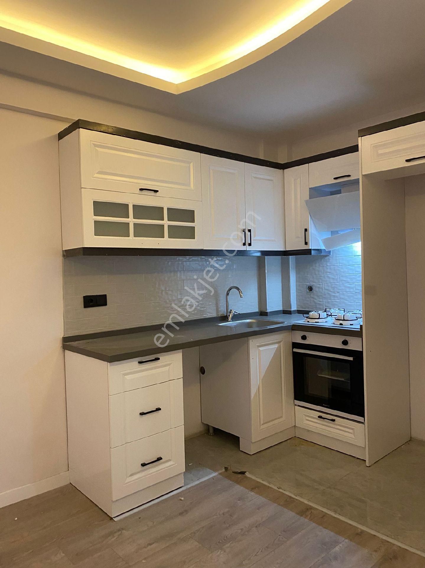 Sıfır İzban Duraklarına Yakın 2+1 Açık Mutfak Doğalgazlı Aydınlık - Görsel 5