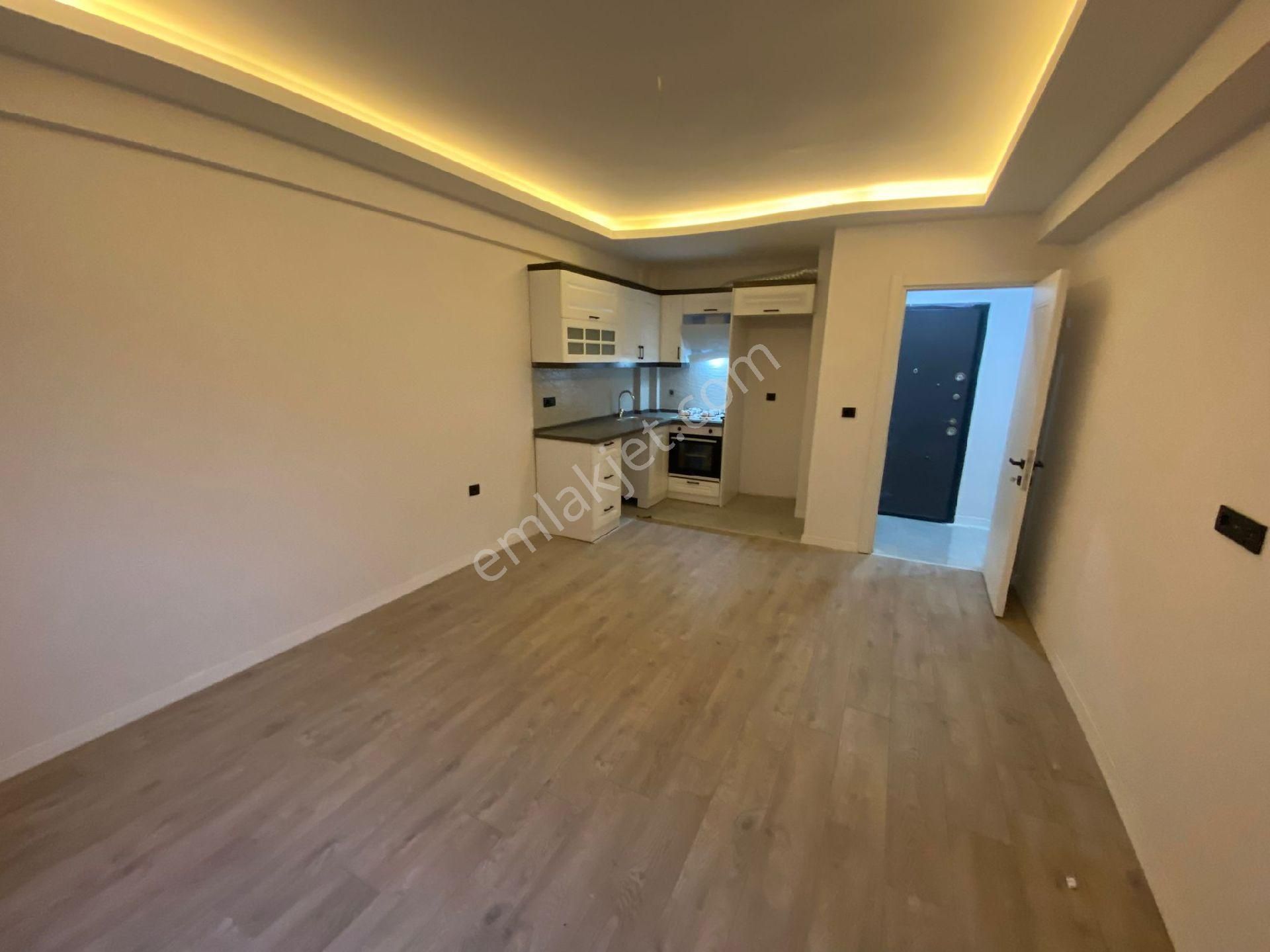 Sıfır İzban Duraklarına Yakın 2+1 Açık Mutfak Doğalgazlı Aydınlık - Görsel 9