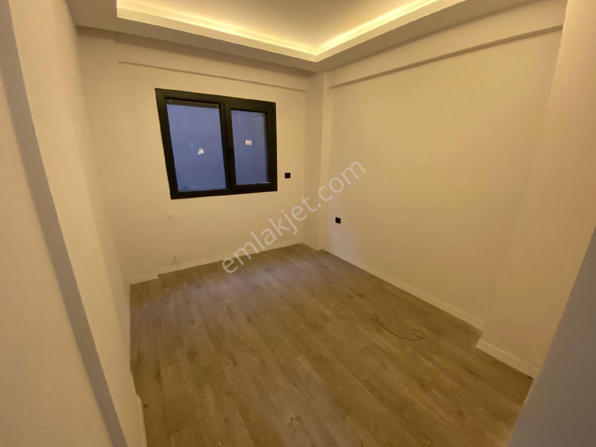 Sıfır İzban Duraklarına Yakın 2+1 Açık Mutfak Doğalgazlı Aydınlık - Görsel 23