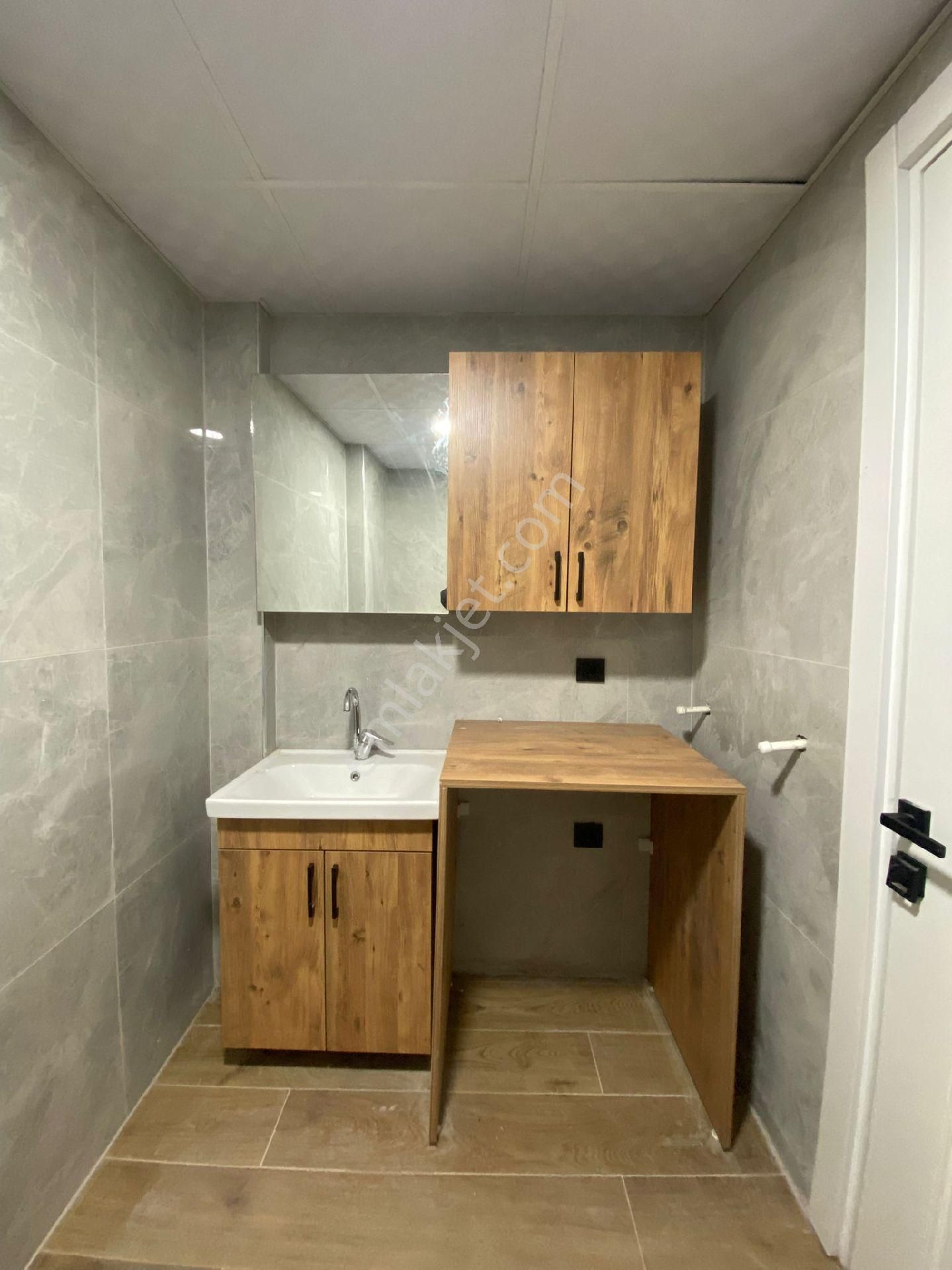 Sıfır İzban Duraklarına Yakın 2+1 Açık Mutfak Doğalgazlı Aydınlık - Görsel 14