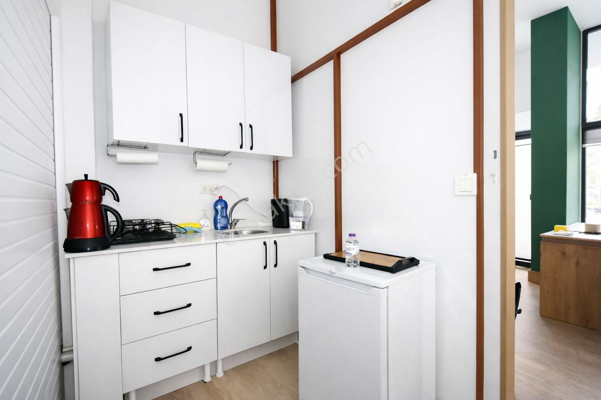 Alanya Saray Mahallesi'nde Caddeye Yakın Eşyalı 25 M² Dükkan - Görsel 8