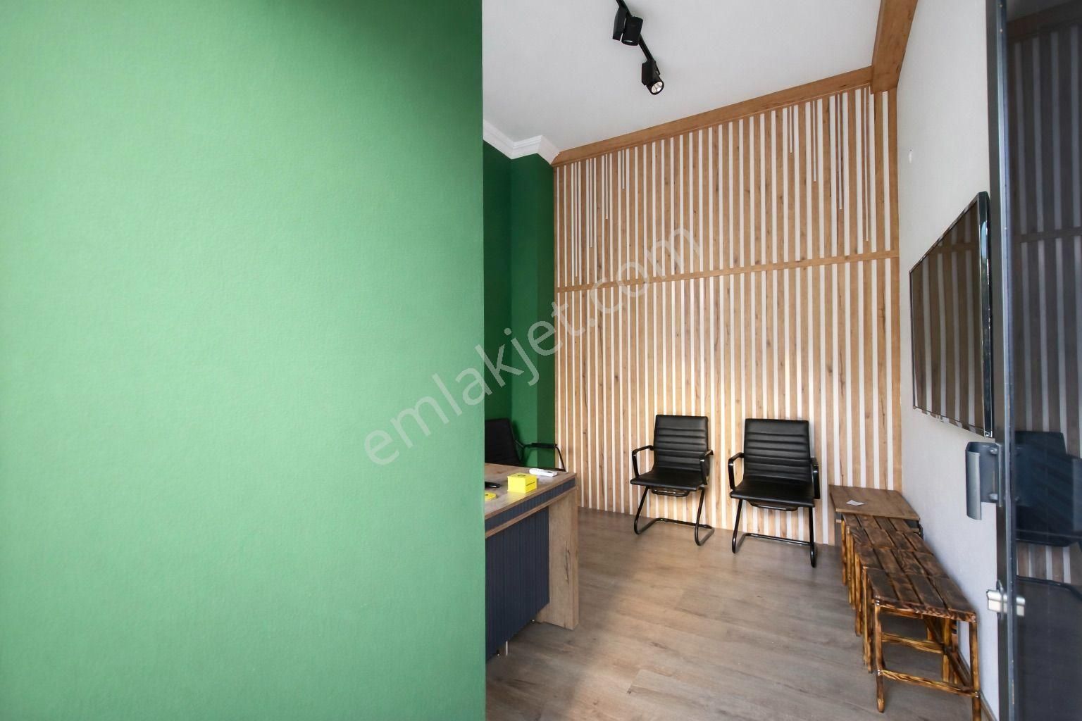 Alanya Saray Mahallesi'nde Caddeye Yakın Eşyalı 25 M² Dükkan - Görsel 7