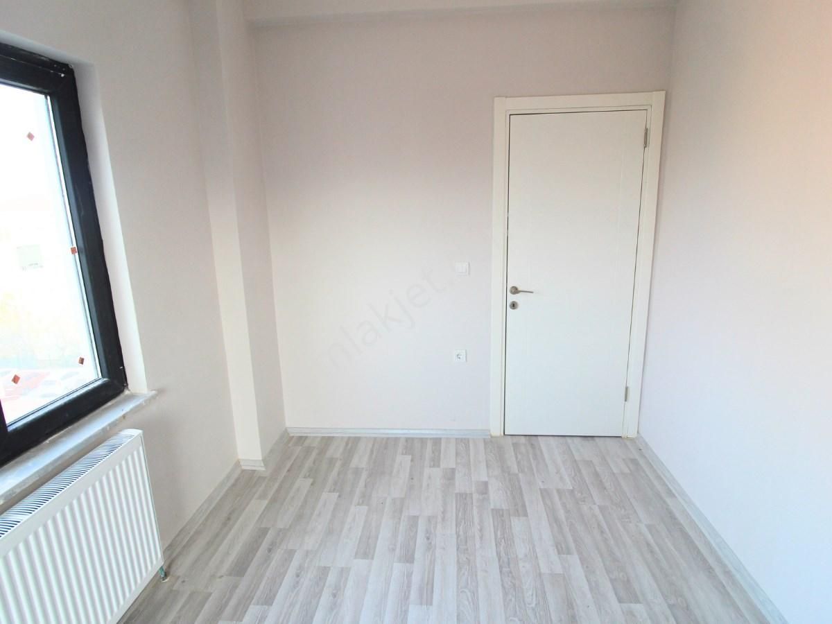 Balıkesir Gop'ta Yatırımlık Sıfır Ara Kat Asansörlü 1+1 Daire - Görsel 30