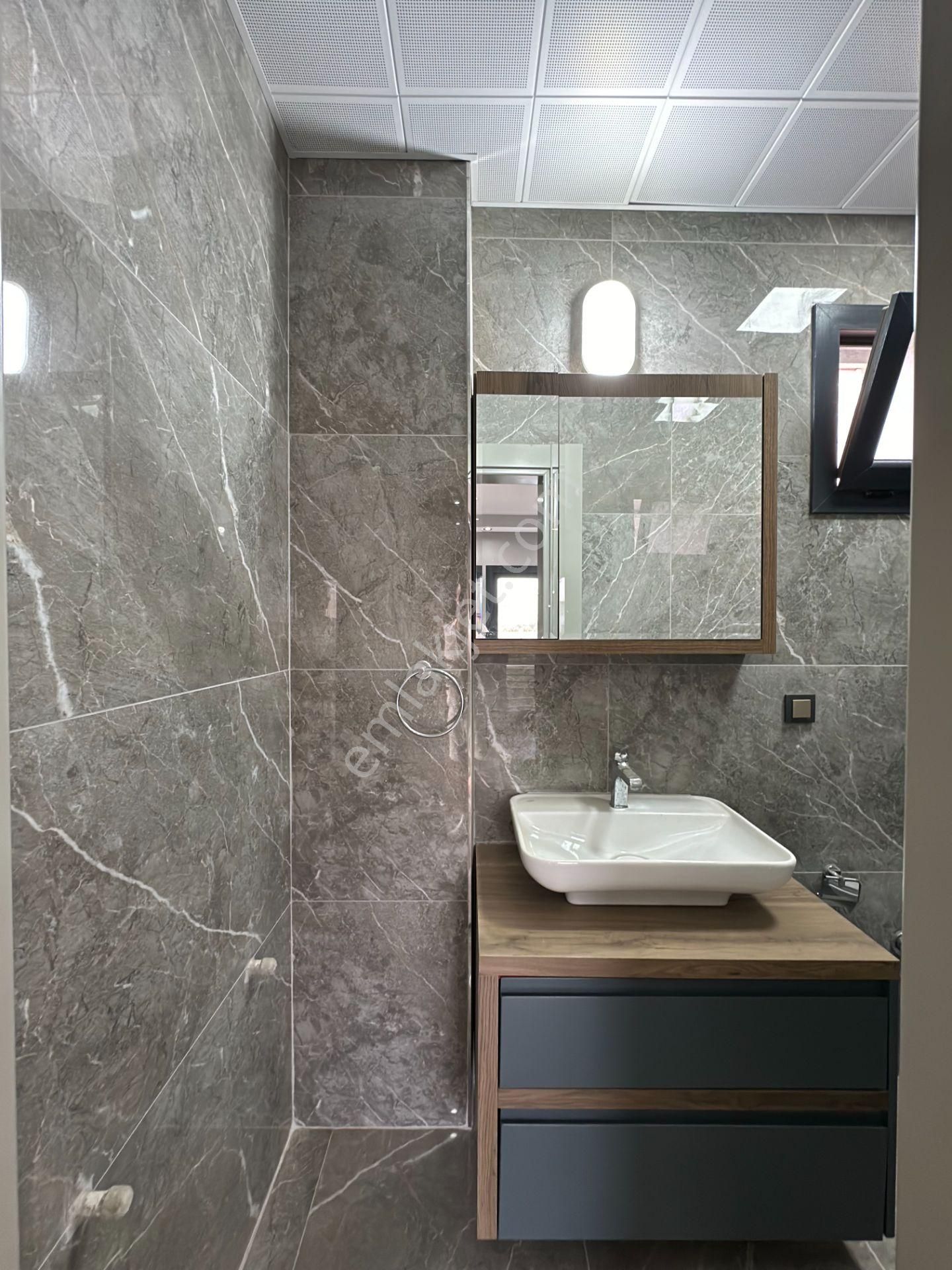 Altınkumda Denize 300 Metre Köşebaşı Çift Cephe 4+1 Ayrı Mutfaklı Ultra Lüx Villa - Görsel 29