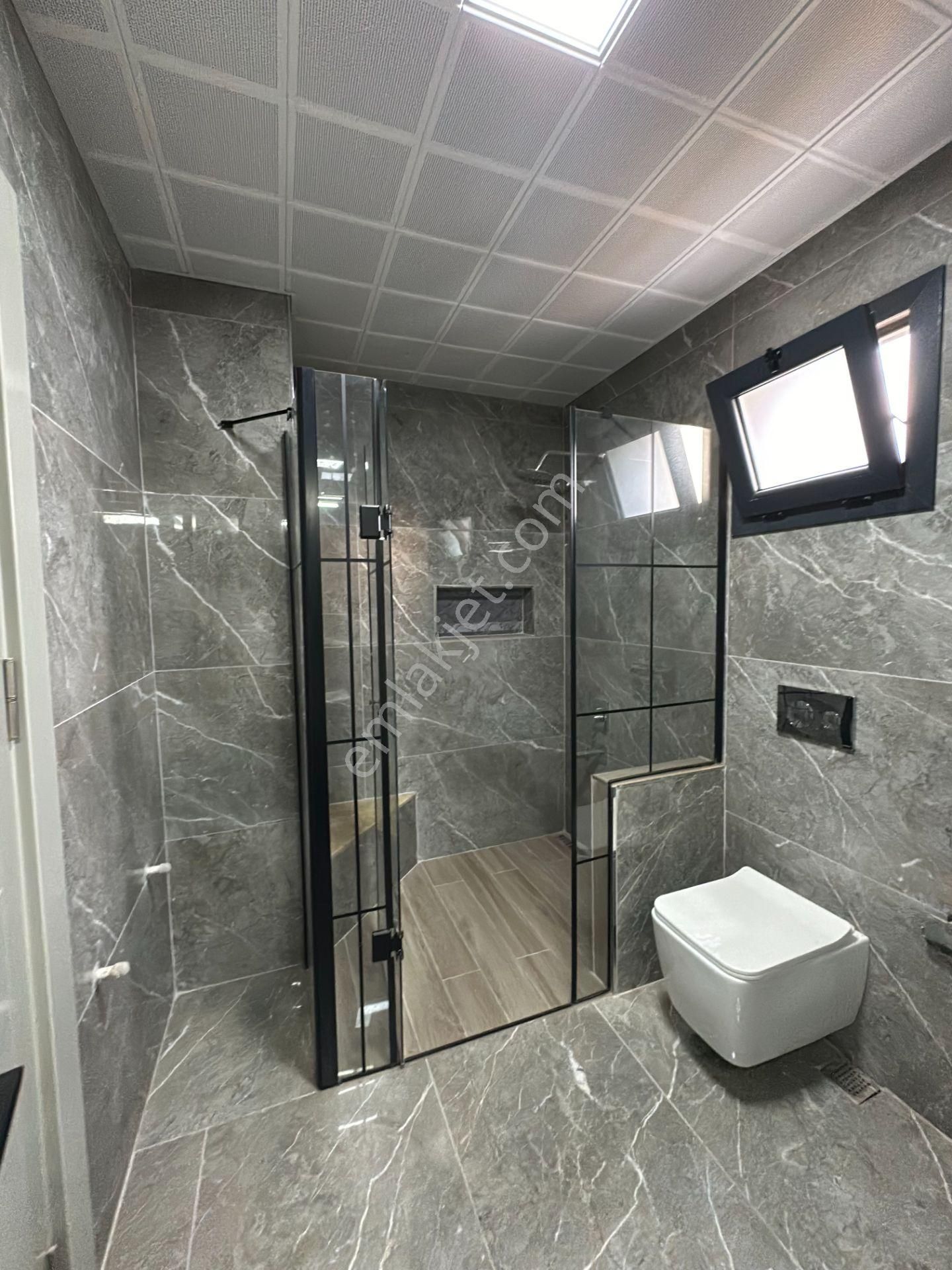 Altınkumda Denize 300 Metre Köşebaşı Çift Cephe 4+1 Ayrı Mutfaklı Ultra Lüx Villa - Görsel 33