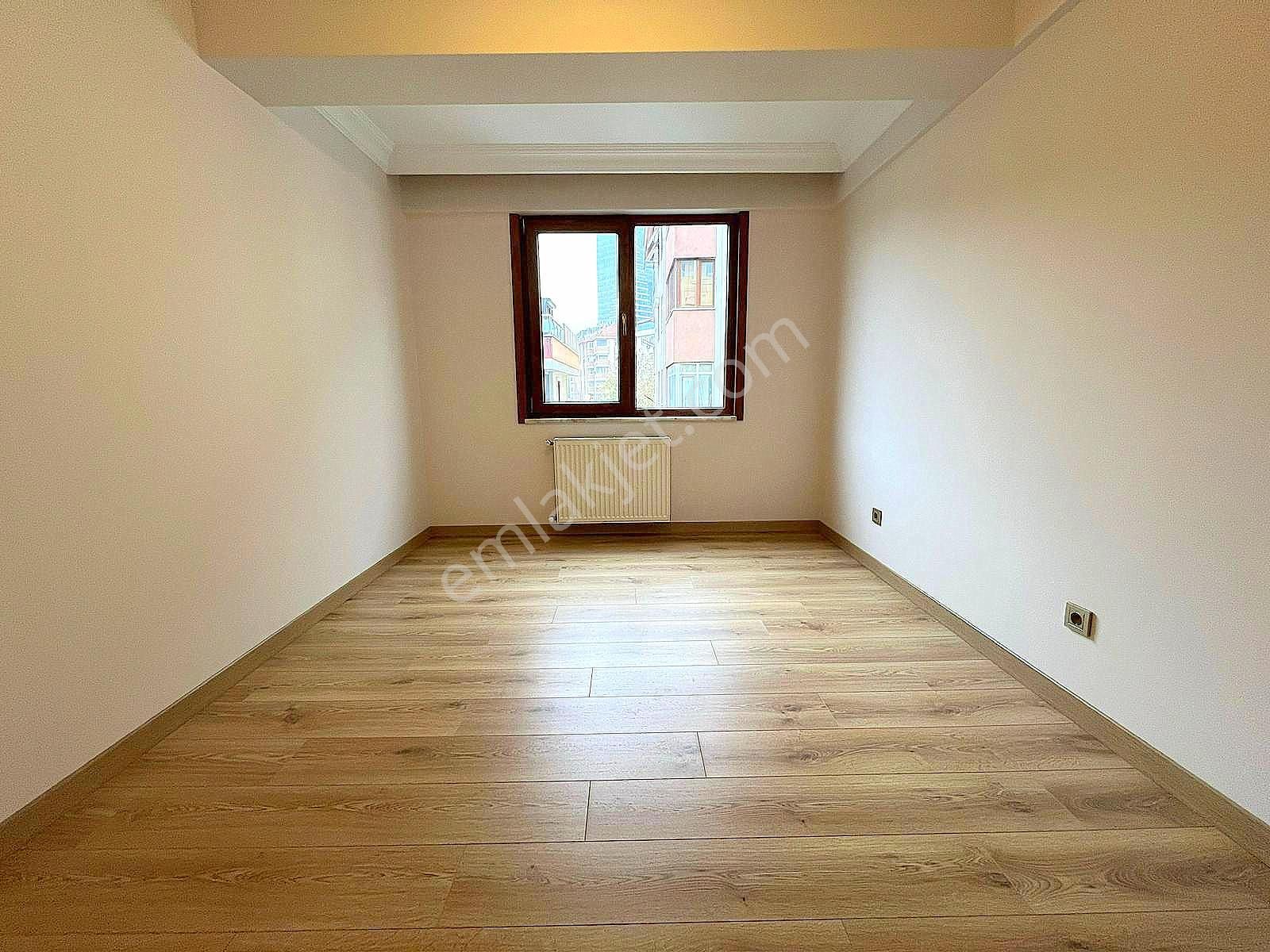 ▃birikim▃küçükyalı'da 3.katta 135m² Ön Cephe Lüks Yapılı Boş 3+1 - Görsel 22