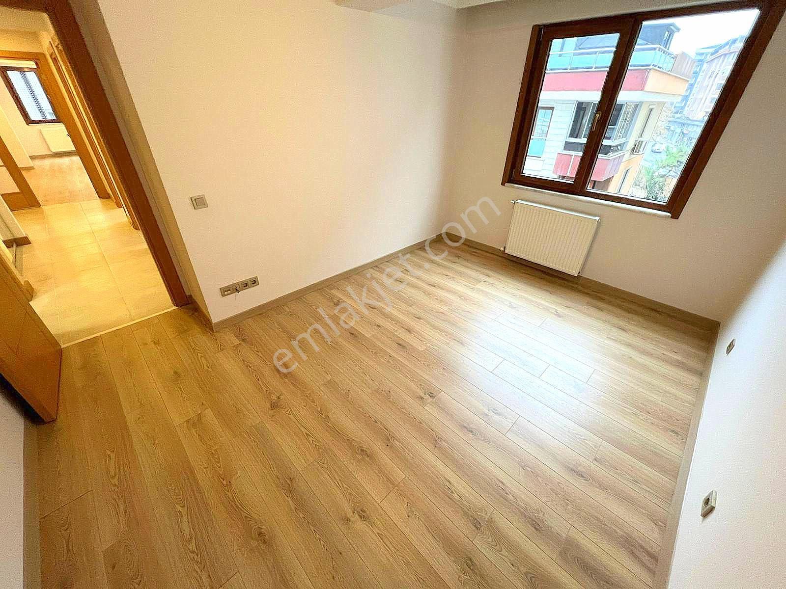 ▃birikim▃küçükyalı'da 3.katta 135m² Ön Cephe Lüks Yapılı Boş 3+1 - Görsel 23