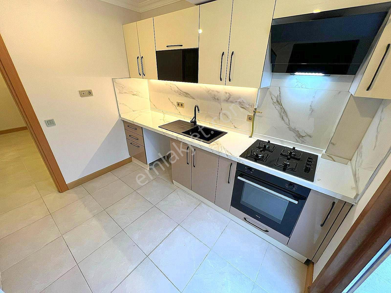 ▃birikim▃küçükyalı'da 3.katta 135m² Ön Cephe Lüks Yapılı Boş 3+1 - Görsel 13