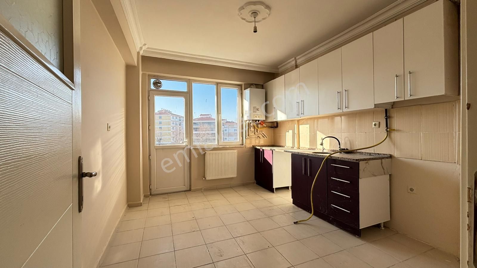 !! Recep Ümit Emlak'tan 71 Evler Mah. Balsu Bulvarı Üzerinde Kiralık Asansörlü 3+1 Ferah Daire Fç1 - Görsel 10