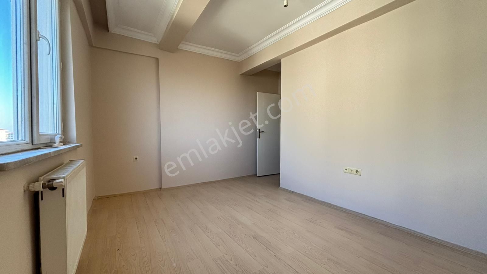 !! Recep Ümit Emlak'tan 71 Evler Mah. Balsu Bulvarı Üzerinde Kiralık Asansörlü 3+1 Ferah Daire Fç1 - Görsel 17