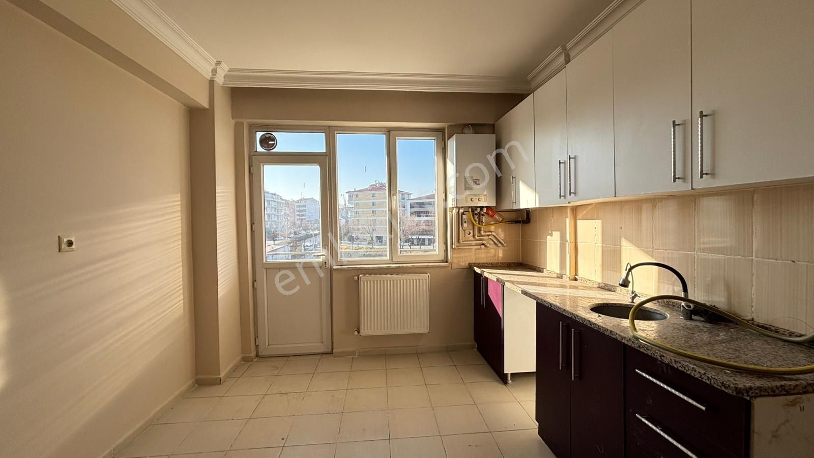 !! Recep Ümit Emlak'tan 71 Evler Mah. Balsu Bulvarı Üzerinde Kiralık Asansörlü 3+1 Ferah Daire Fç1 - Görsel 8