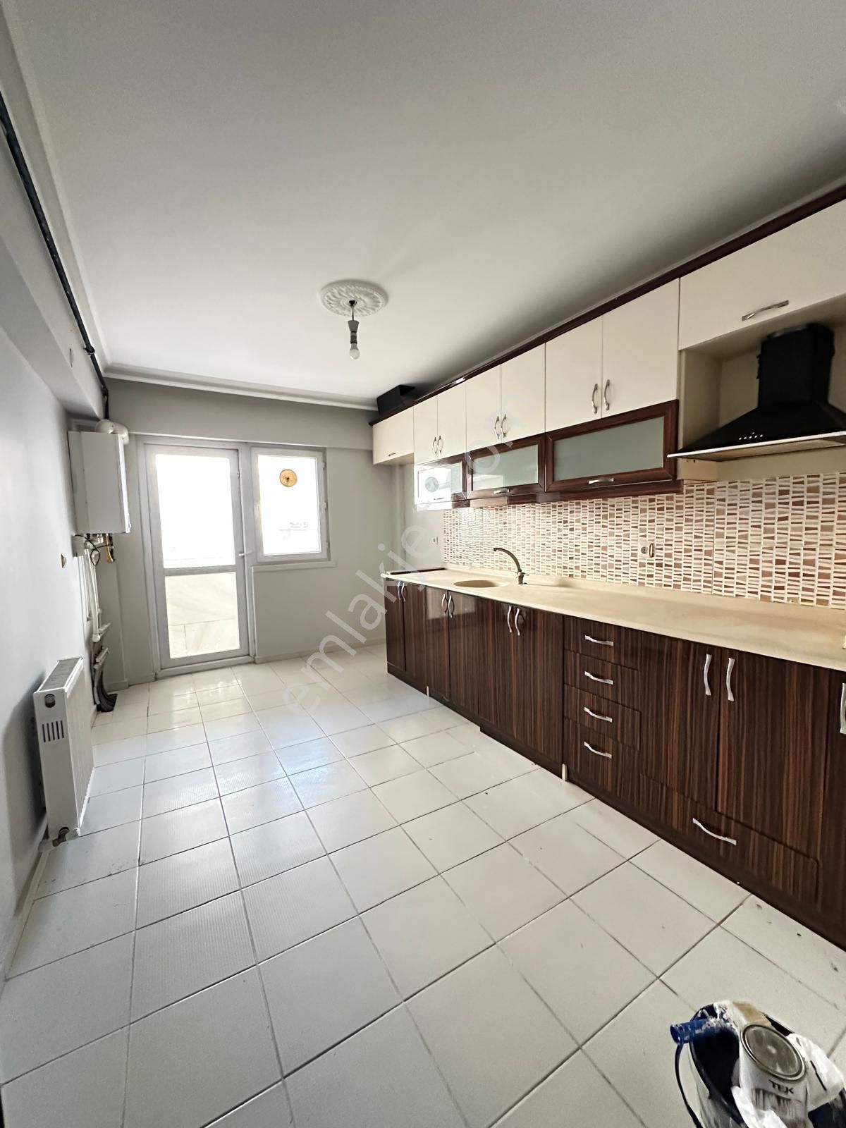 Alfa'dan Ebeveyn Banyolu Asansörlü Çok Geniş 3+1 Daire Asansörlü !!! - Görsel 1