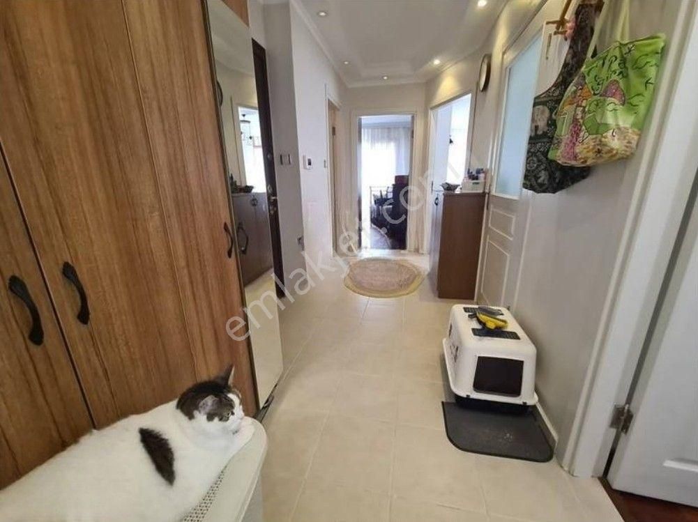 Kadıköy 19 Mayıs İnönü Caddesinde Genç Binada İskanlı 3+1 Satılık Daire - Görsel 8