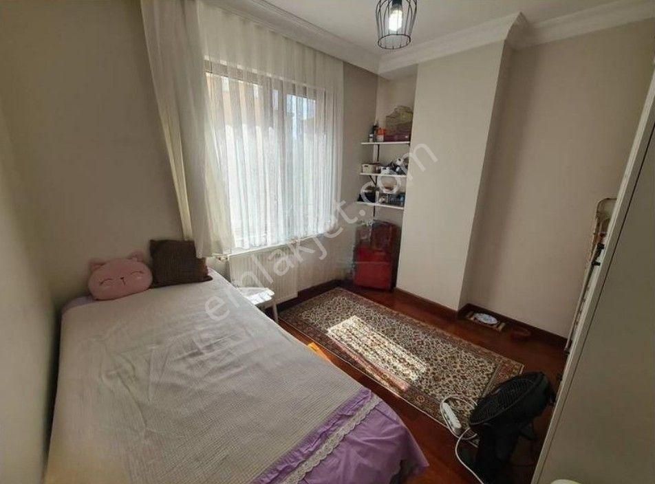 Kadıköy 19 Mayıs İnönü Caddesinde Genç Binada İskanlı 3+1 Satılık Daire - Görsel 9