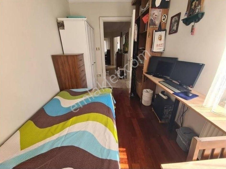 Kadıköy 19 Mayıs İnönü Caddesinde Genç Binada İskanlı 3+1 Satılık Daire - Görsel 12