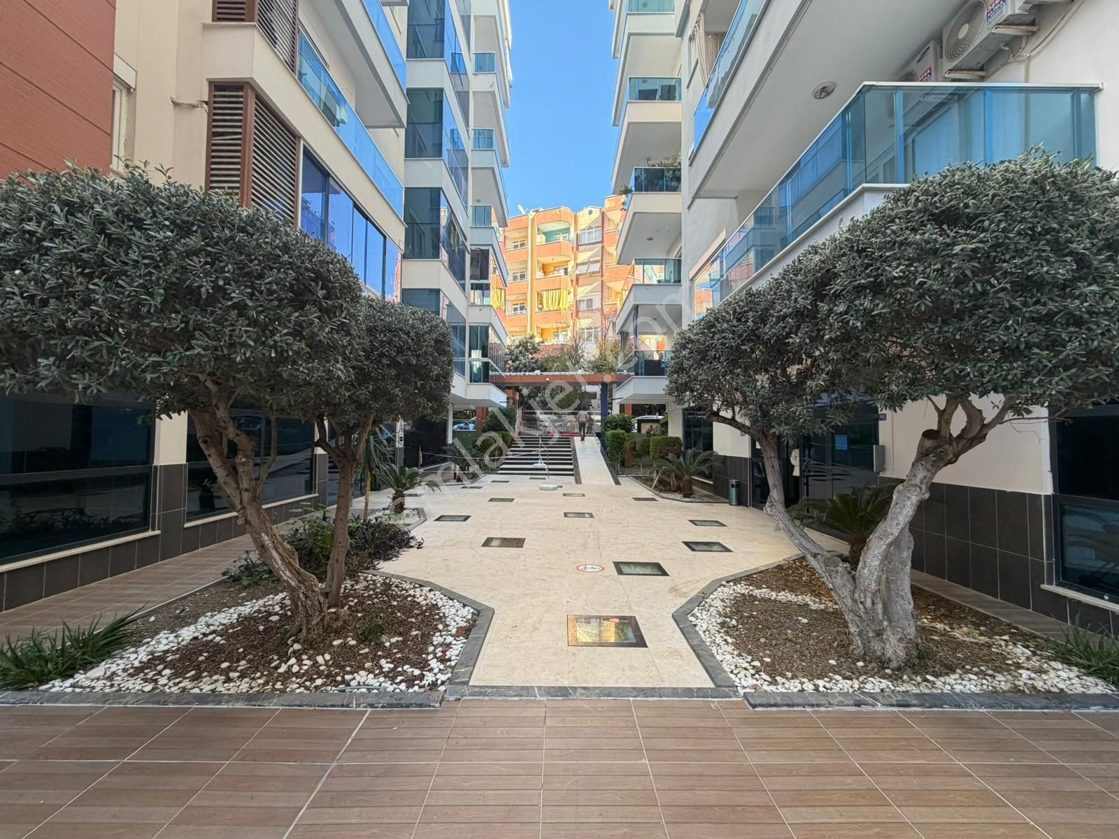 Mahmutlar Satılık 2+1 Eşyalı Armoni Deluxe - Görsel 8
