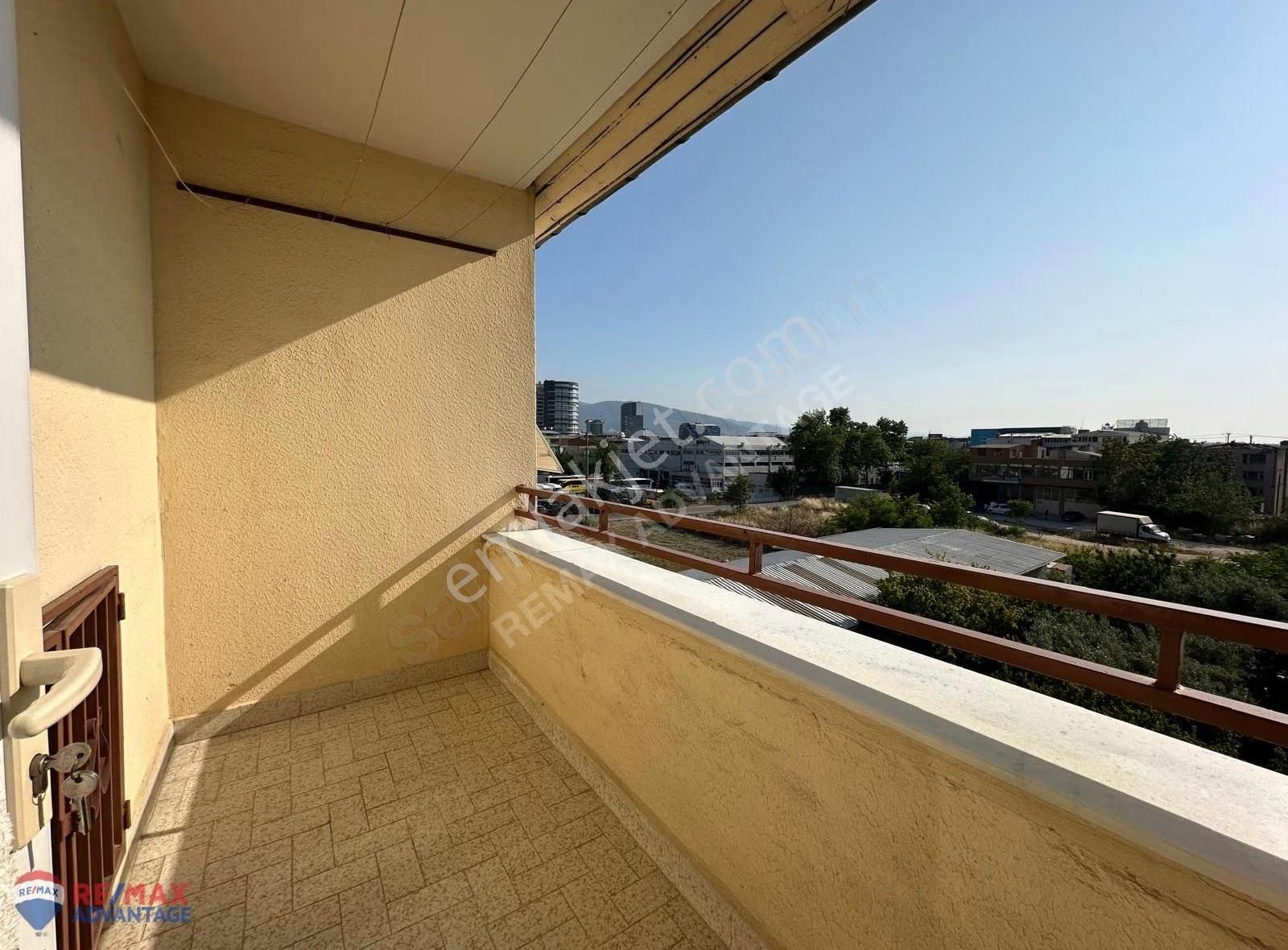 Remax Advantage Dan Panayır Mh 3+1 Geniş Caddeüstü Kiralık Daire - Görsel 8