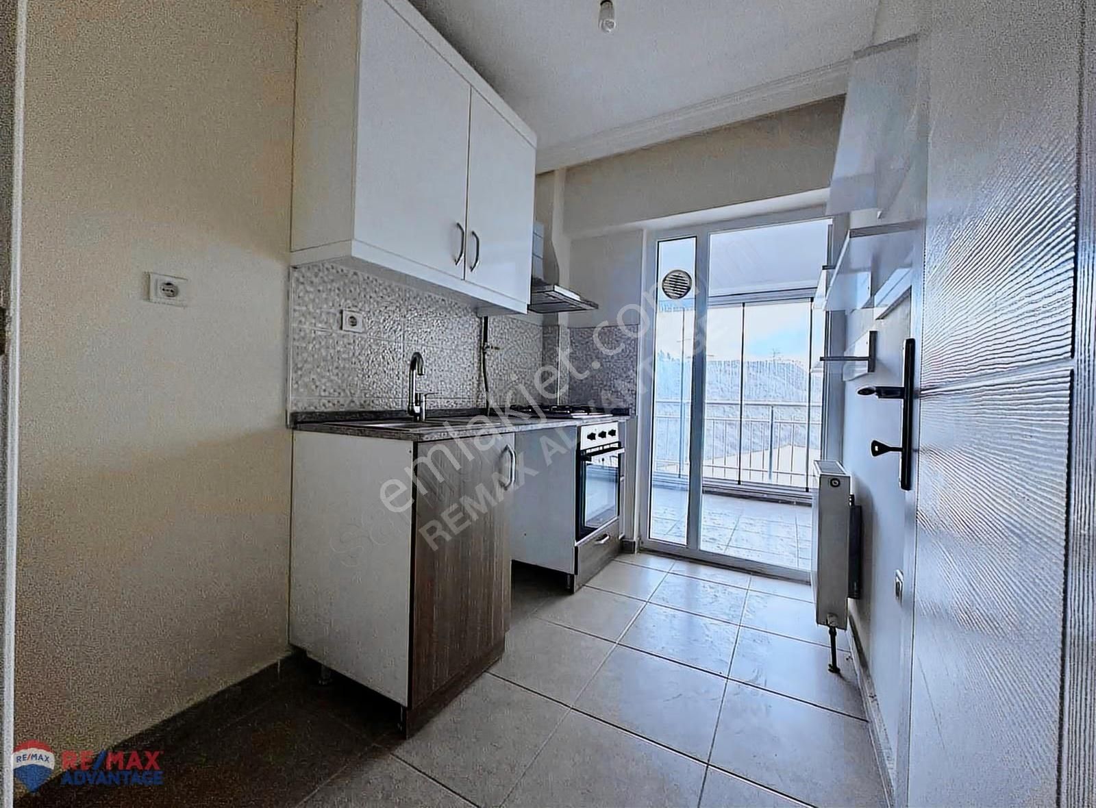 Remax Advantage 'den Balkan Mh. Ara Kat Satılık 2+1 Daire - Görsel 4