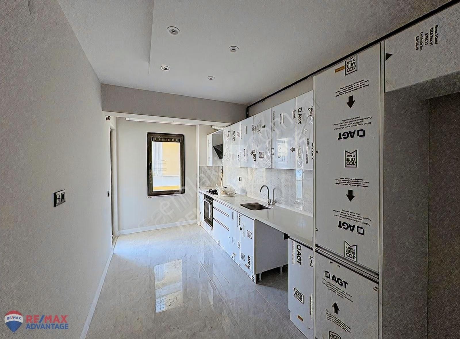Remax Advantage De Karnur Çilingir Sitesinde Kiralık Daire - Görsel 12